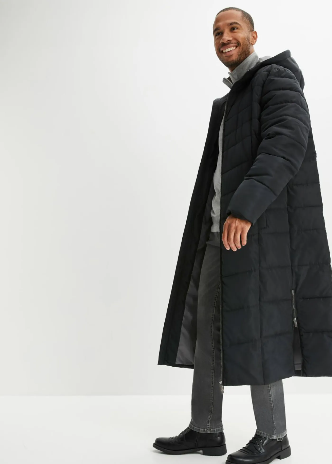 bonprix bonprix Chaquetas Y Abrigos·Abrigos|Chaquetas Y Abrigos·Plumones>Abrigo acolchado largo, con capucha Negro + gris ahumado