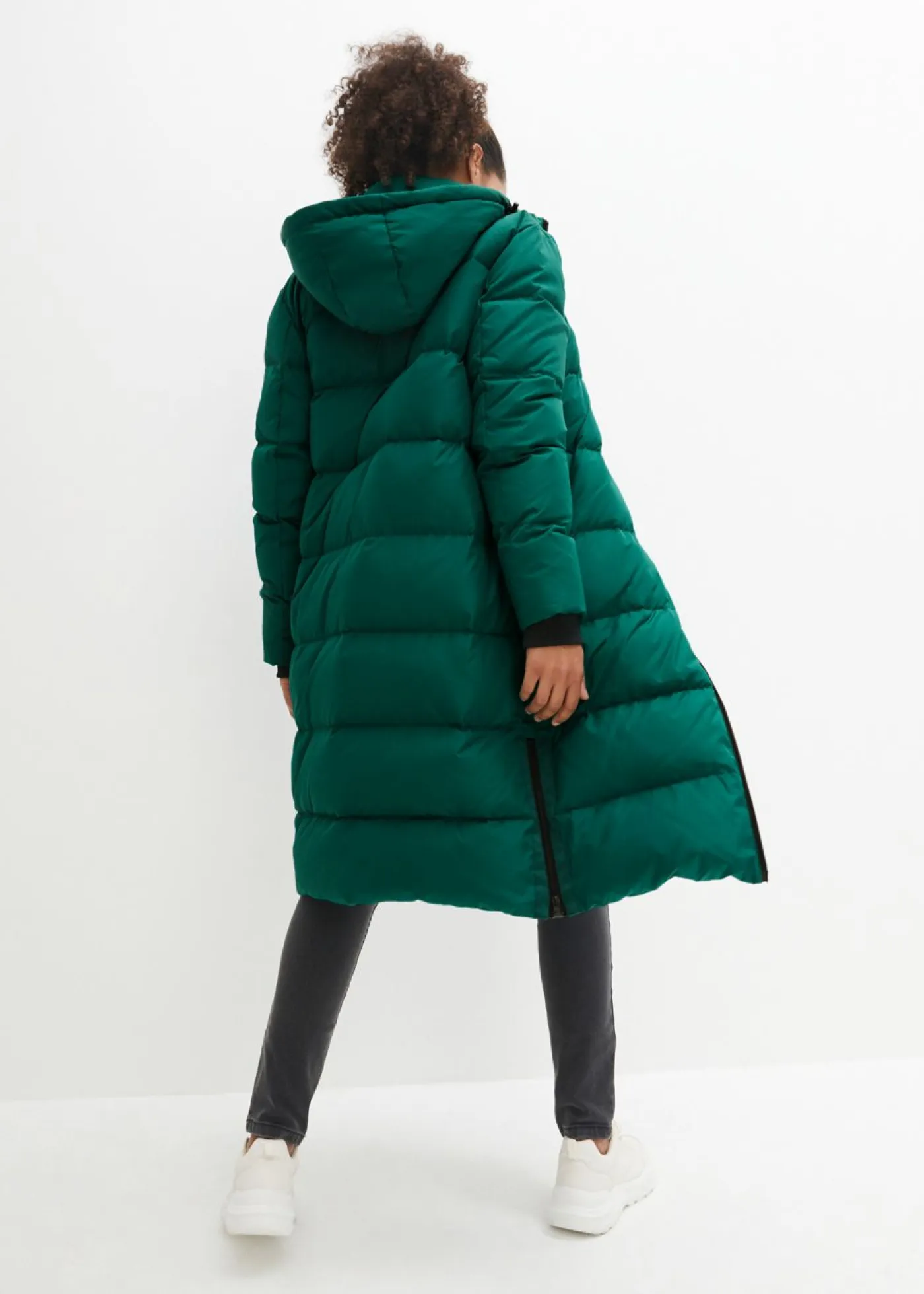 bonprix bonprix Chaquetas Y Abrigos>Abrigo con plumón reciclado y tecnología térmica aislante verde, brillante