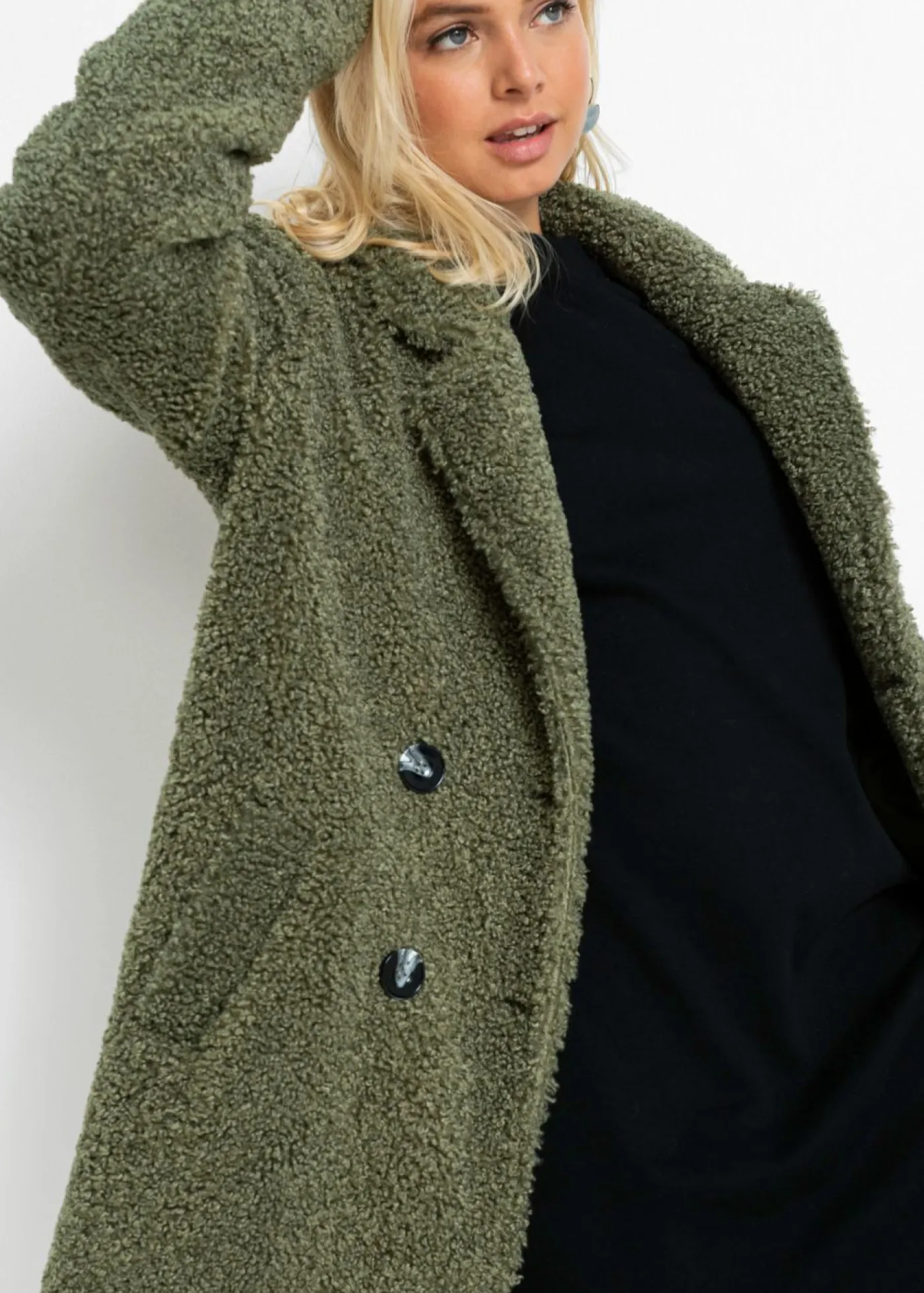 bonprix bonprix Chaquetas Y Abrigos>Abrigo corto Verde oliva