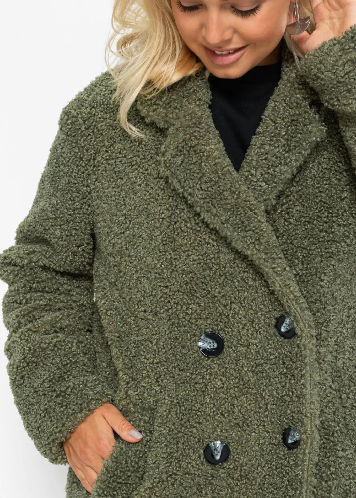 bonprix bonprix Chaquetas Y Abrigos>Abrigo corto Verde oliva