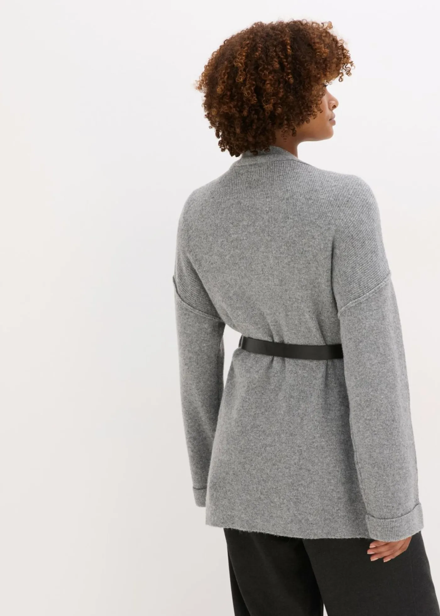 Mujer bonprix bonprix Abrigo corto de punto con cinturón