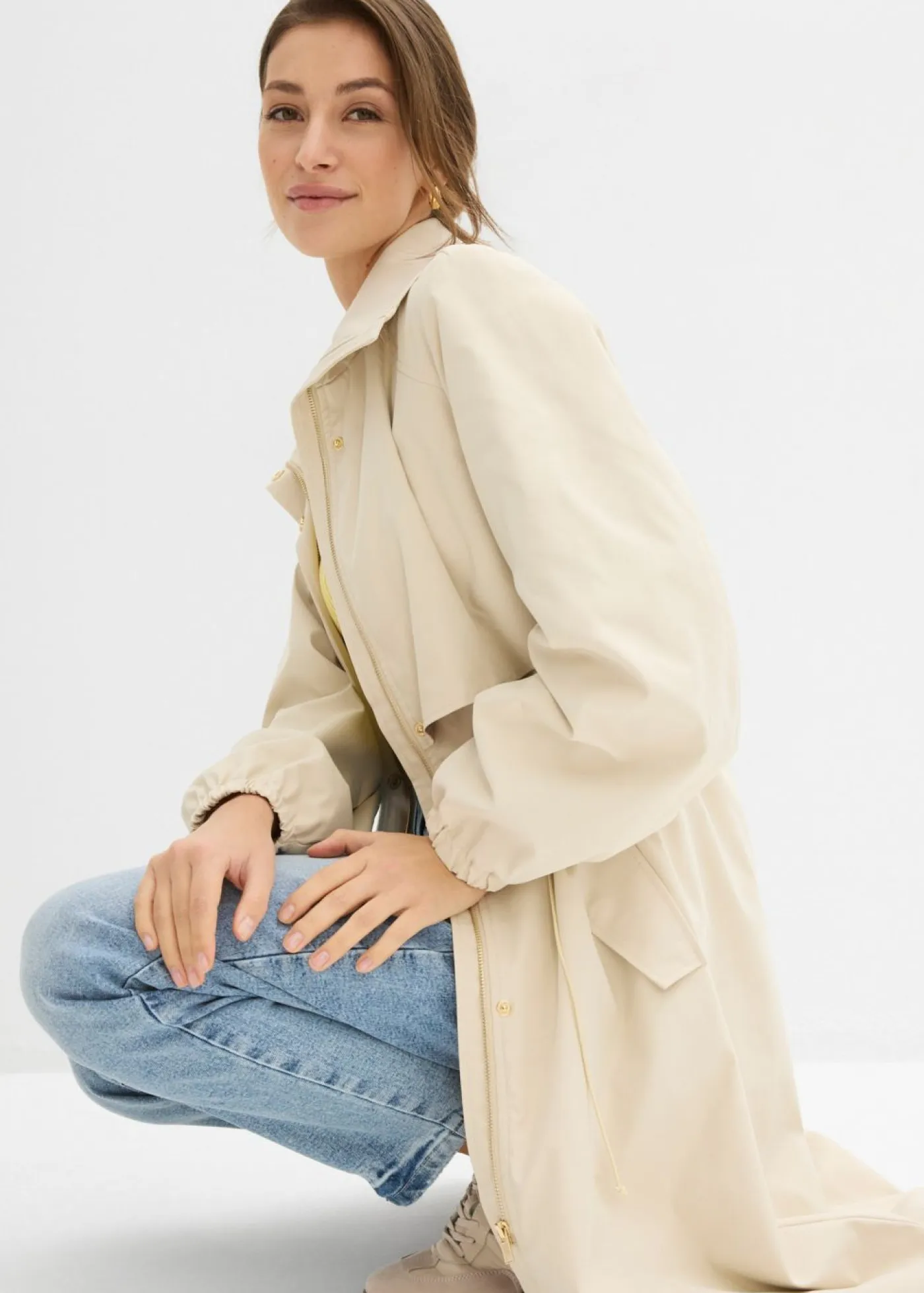 Mujer bonprix bonprix Abrigo de entretiempo con capucha desmontable