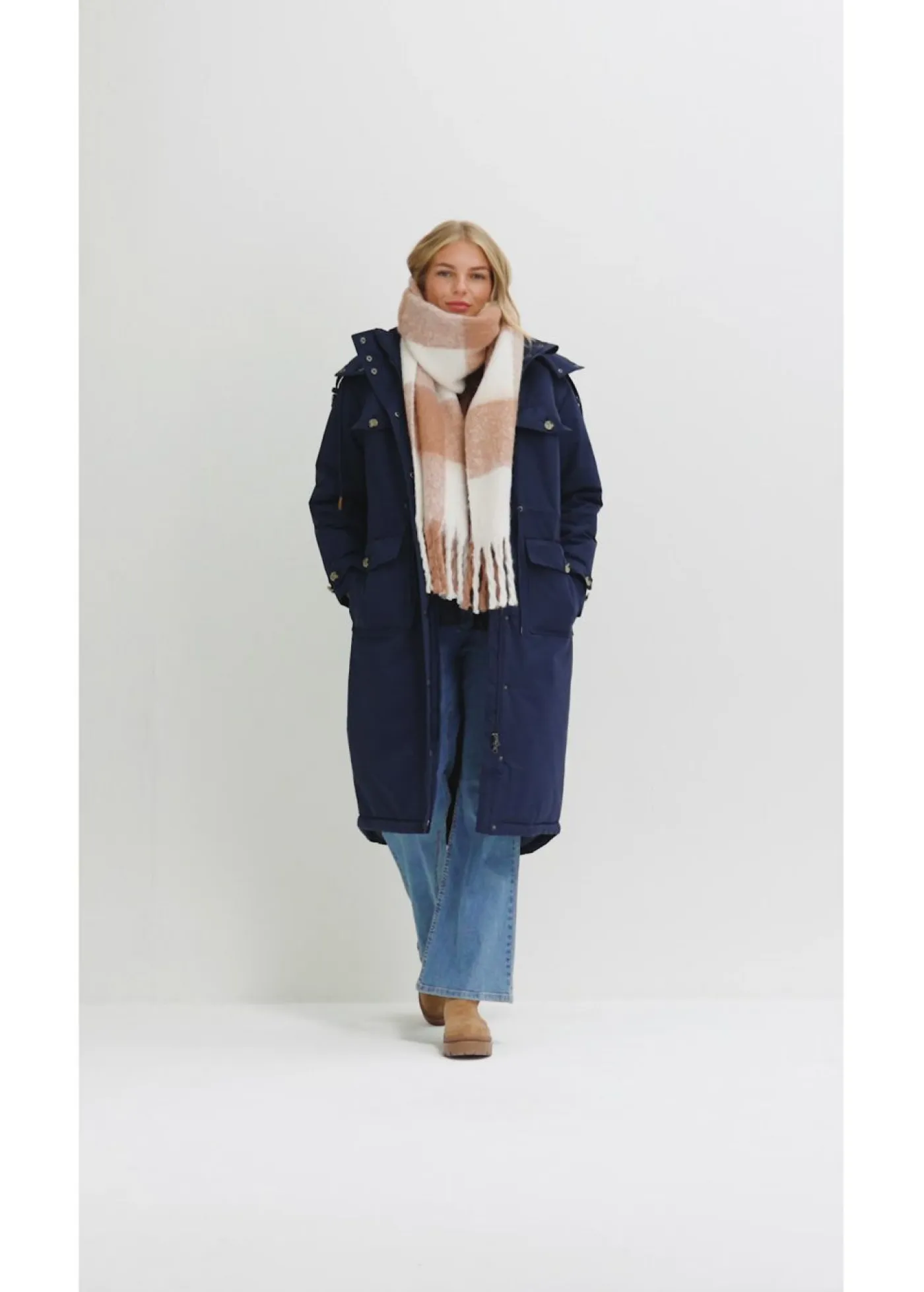 bonprix bonprix Chaquetas Y Abrigos>Abrigo de invierno, aspecto 2 en 1 Azul marino