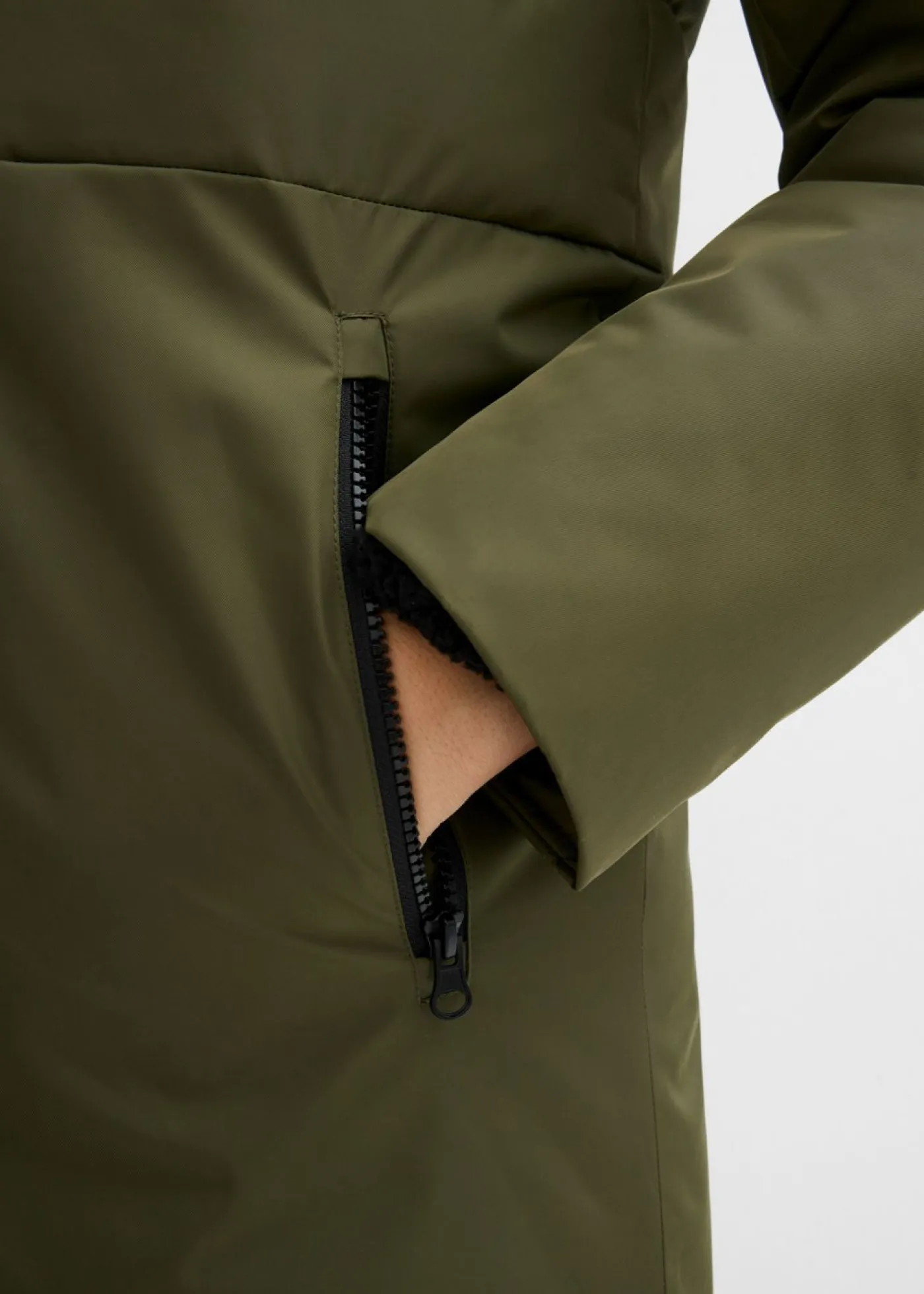 bonprix bonprix Chaquetas Y Abrigos>Abrigo guateado Verde oliva oscuro