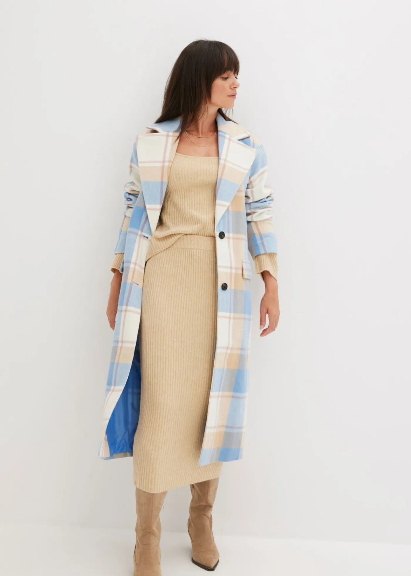 bonprix bonprix Chaquetas Y Abrigos>Abrigo oversize con look de lana azul brillante-blanco lana-café con leche-rosa palo a cuadros