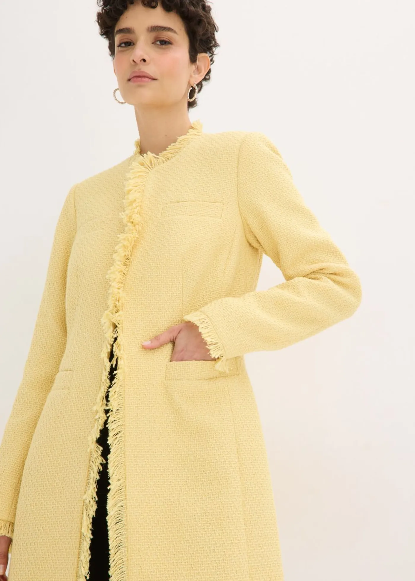 bonprix bonprix Blazers>Americana larga de bouclé Amarillo claro