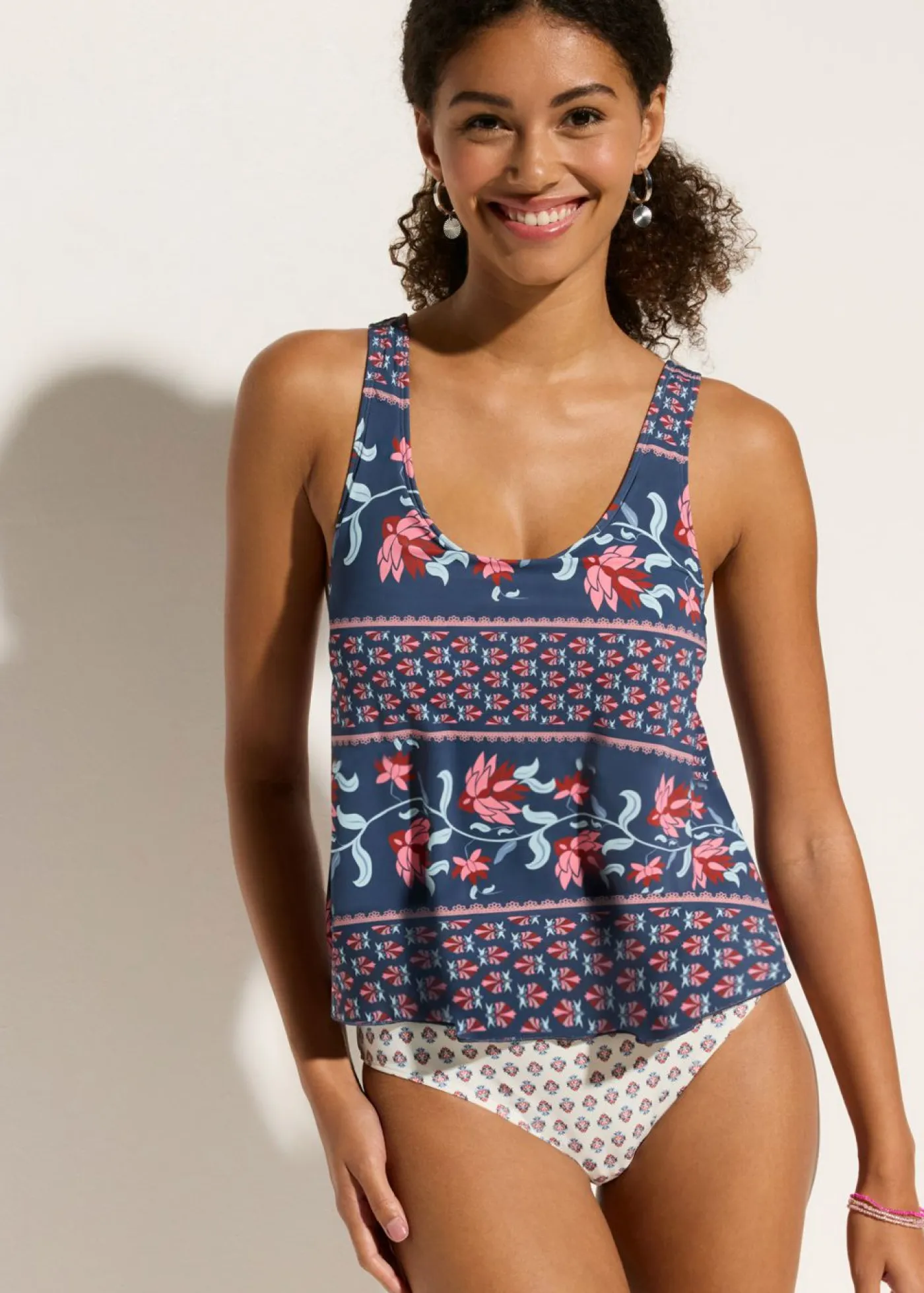 bonprix bonprix Bañadores>Bañador con aspecto de tankini azul-rosa pálido