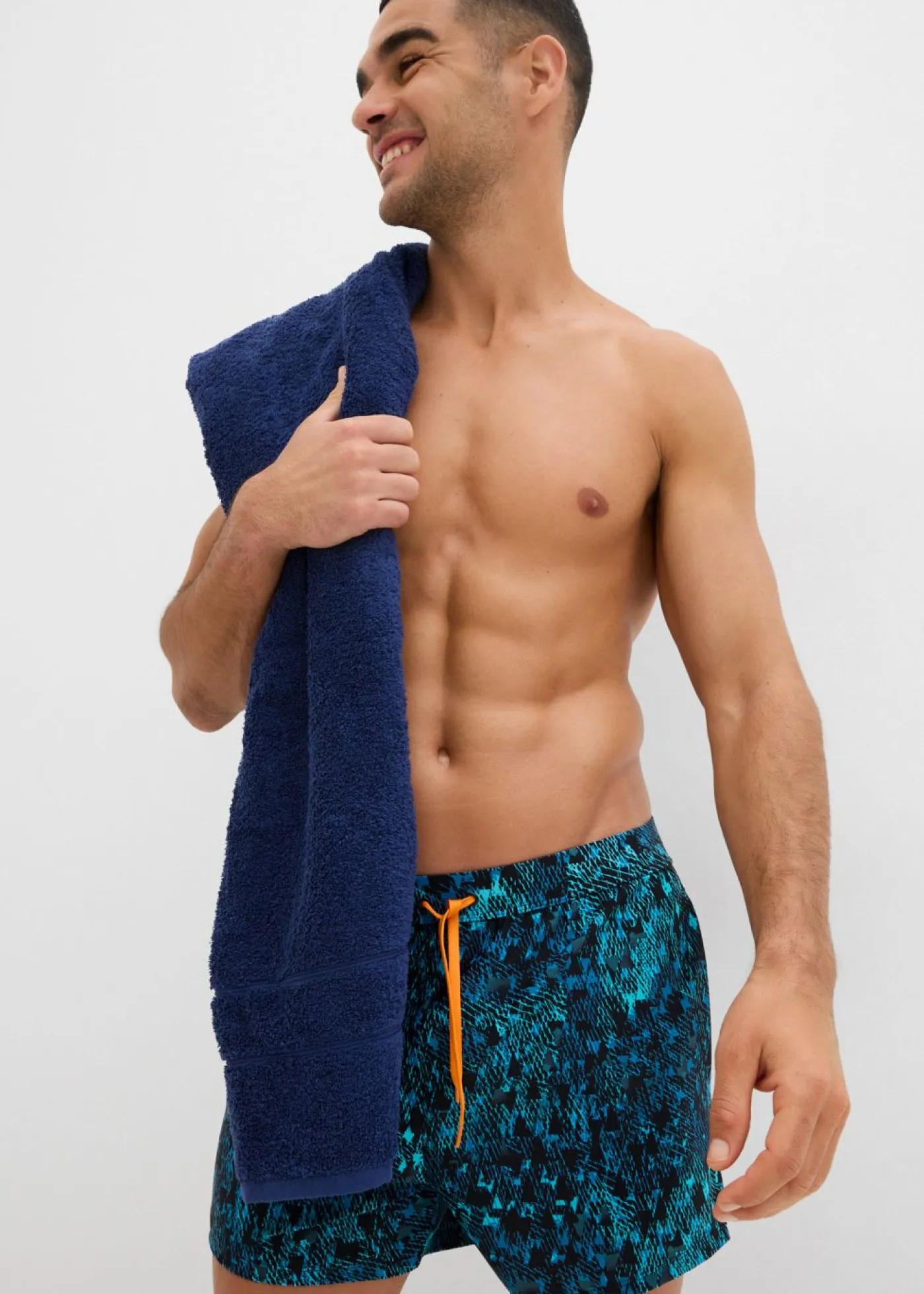 bonprix bonprix Trajes De Baño|Ropa De Playa>Bañador de hombre Negro/verde con estampado gráfico