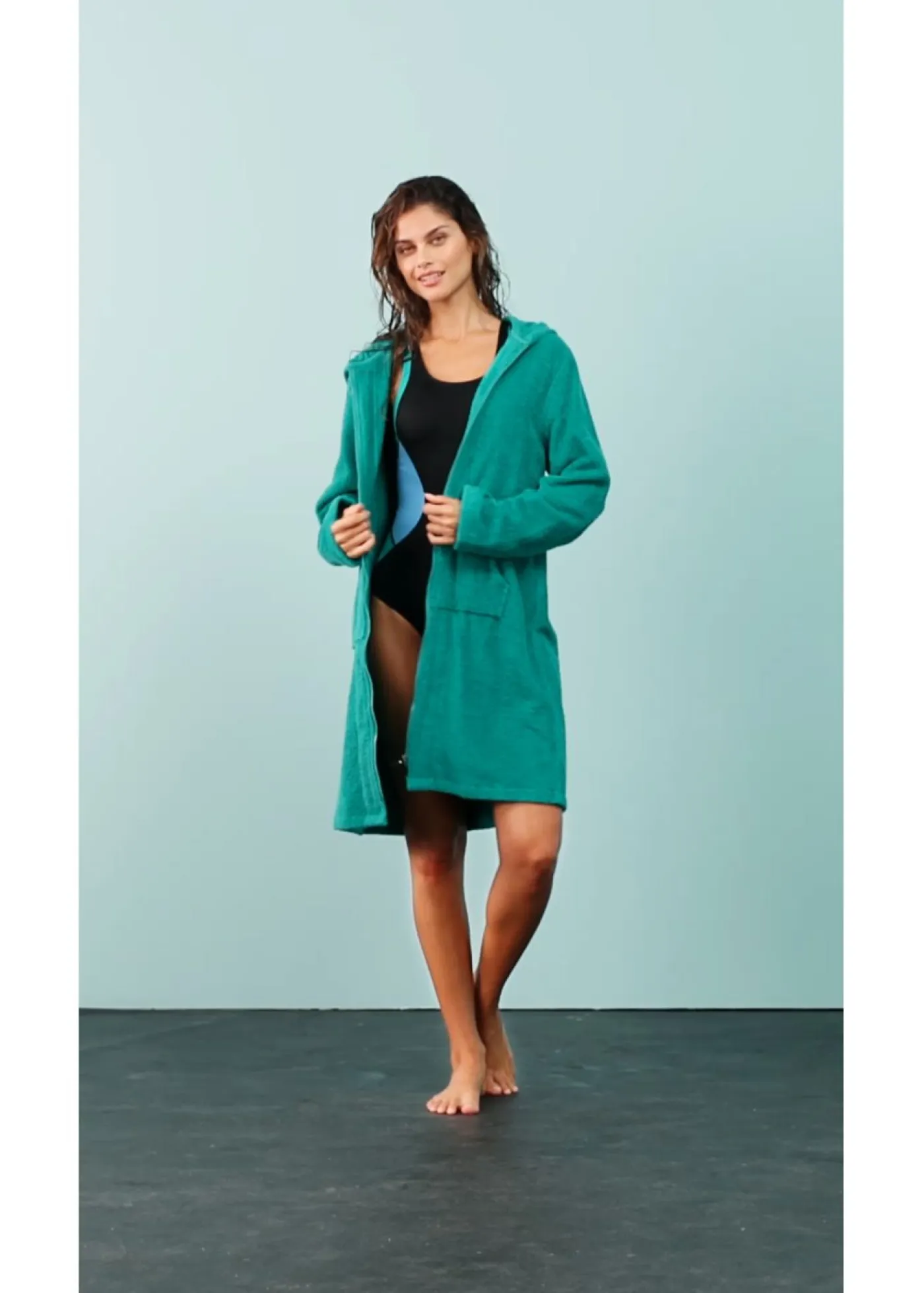 bonprix bonprix Ropa De Baño Deportiva|Bañadores>Bañador deportivo de material de secado rápido con espalda nadadora Negro/azul brillante