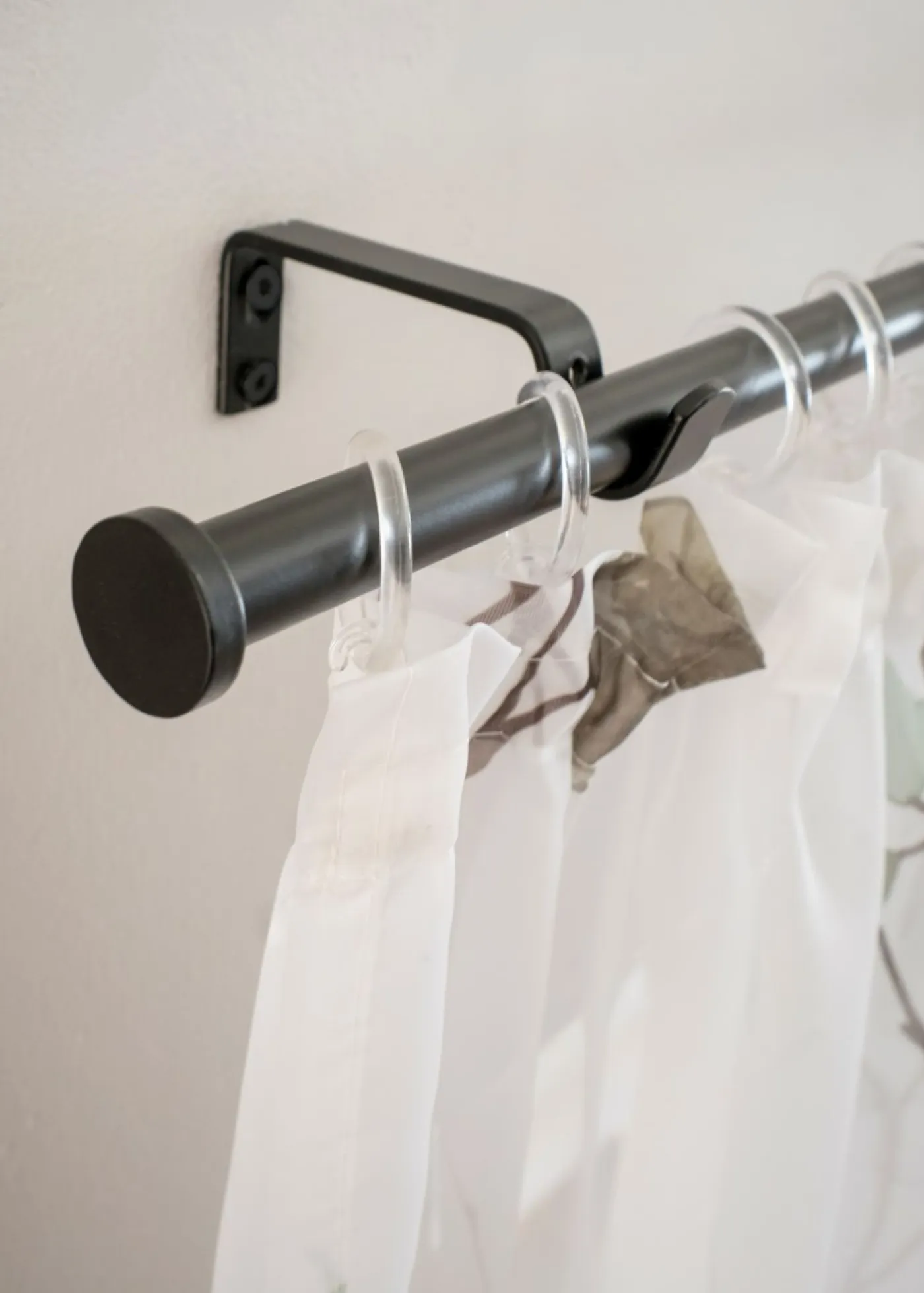 bonprix bonprix Barra de cortina con disco en la pieza final