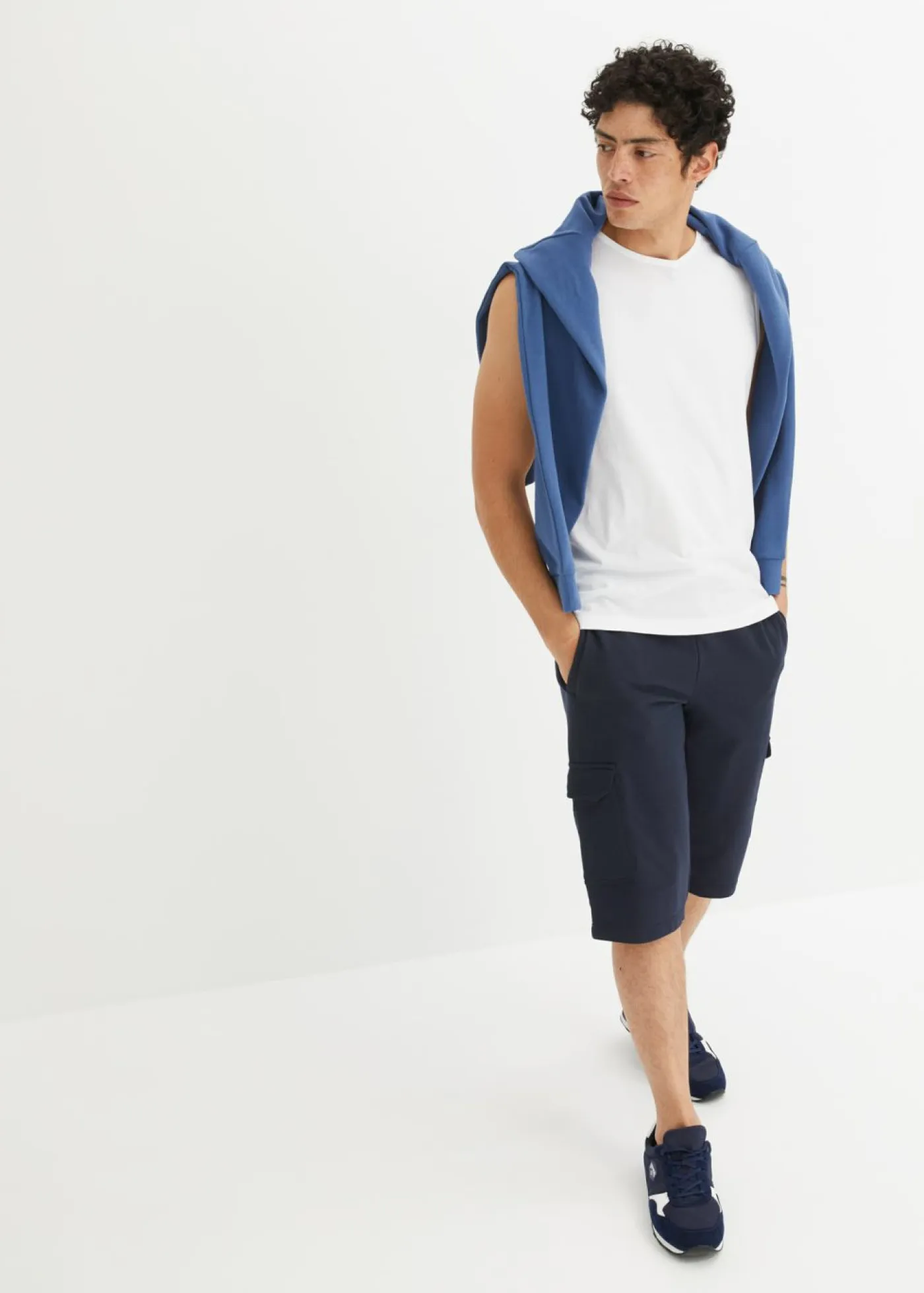 bonprix bonprix Shorts|Básicos En Rebajas>Bermuda de chándal tipo cargo de algodón orgánico puro Azul marino