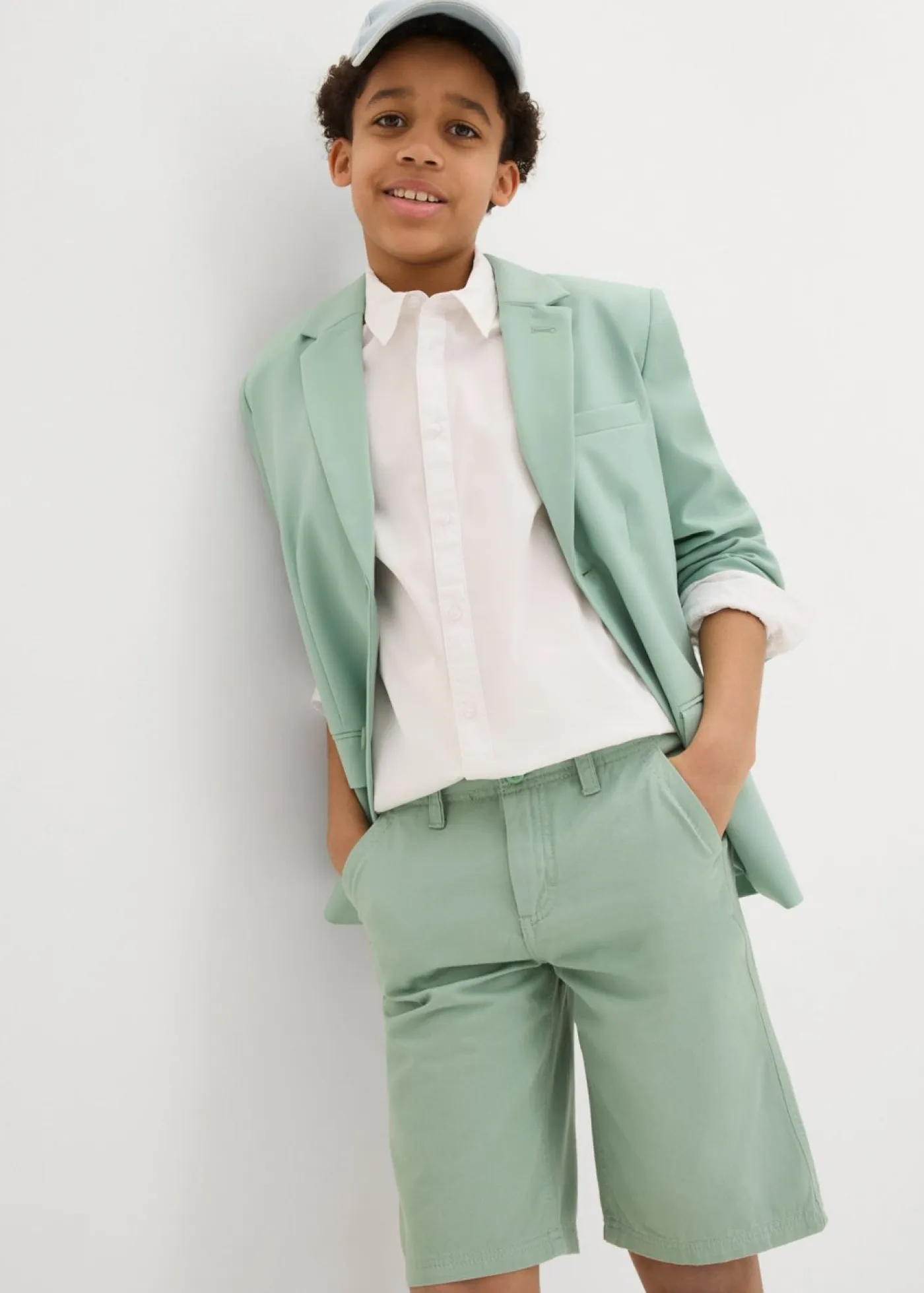 Niños bonprix bonprix Bermuda tipo chino de corte regular