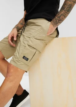 bonprix bonprix Shorts|Básicos En Rebajas><noscript><img width=