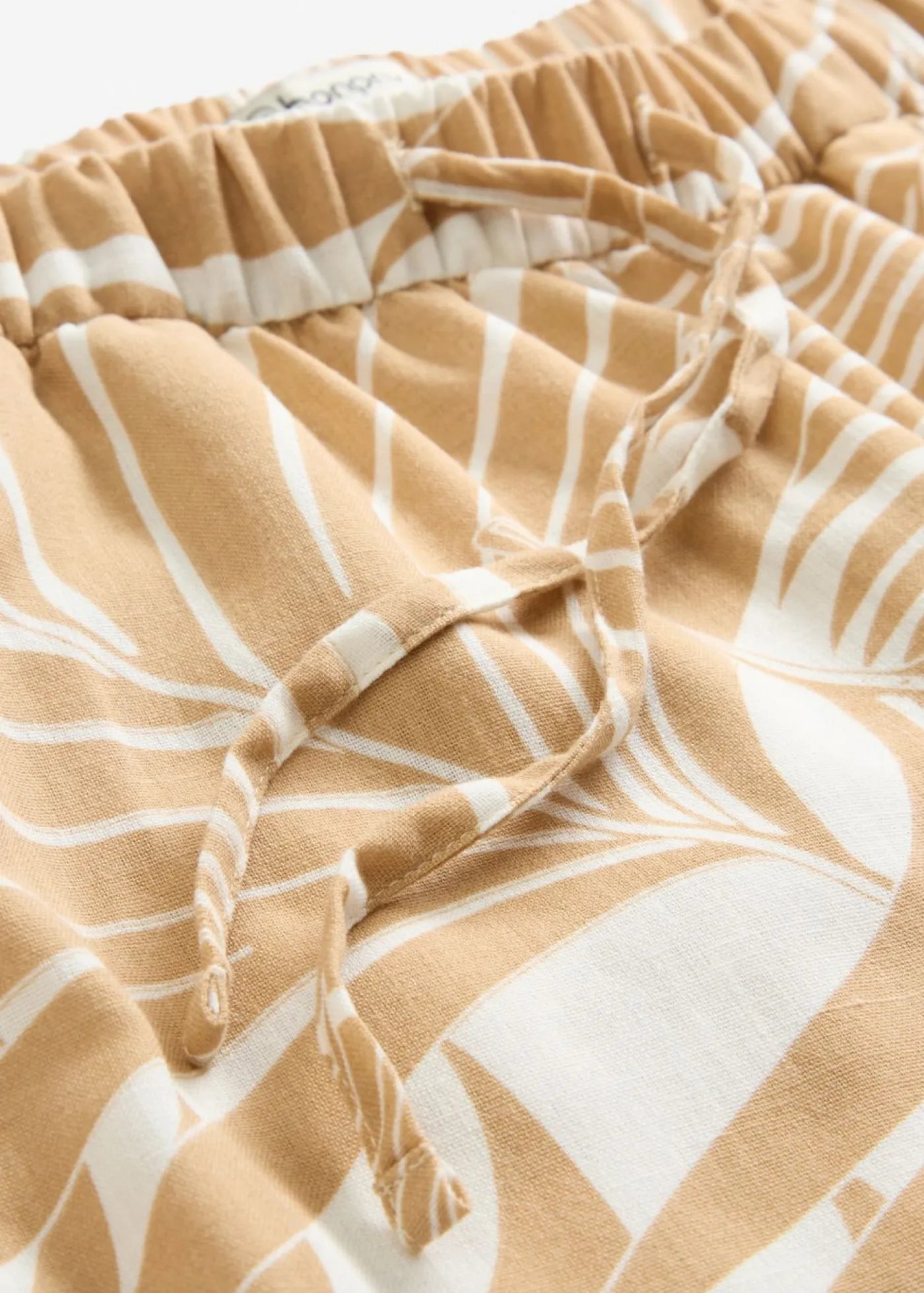 bonprix bonprix Shorts|Pantalones>Bermudas con cintura elástica blanco lana-beige nuevo