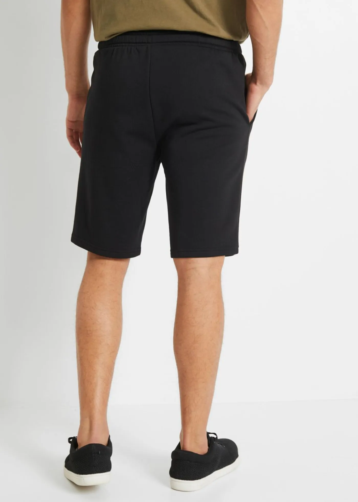 bonprix bonprix Shorts|Básicos En Rebajas>Bermudas de chándal Negro