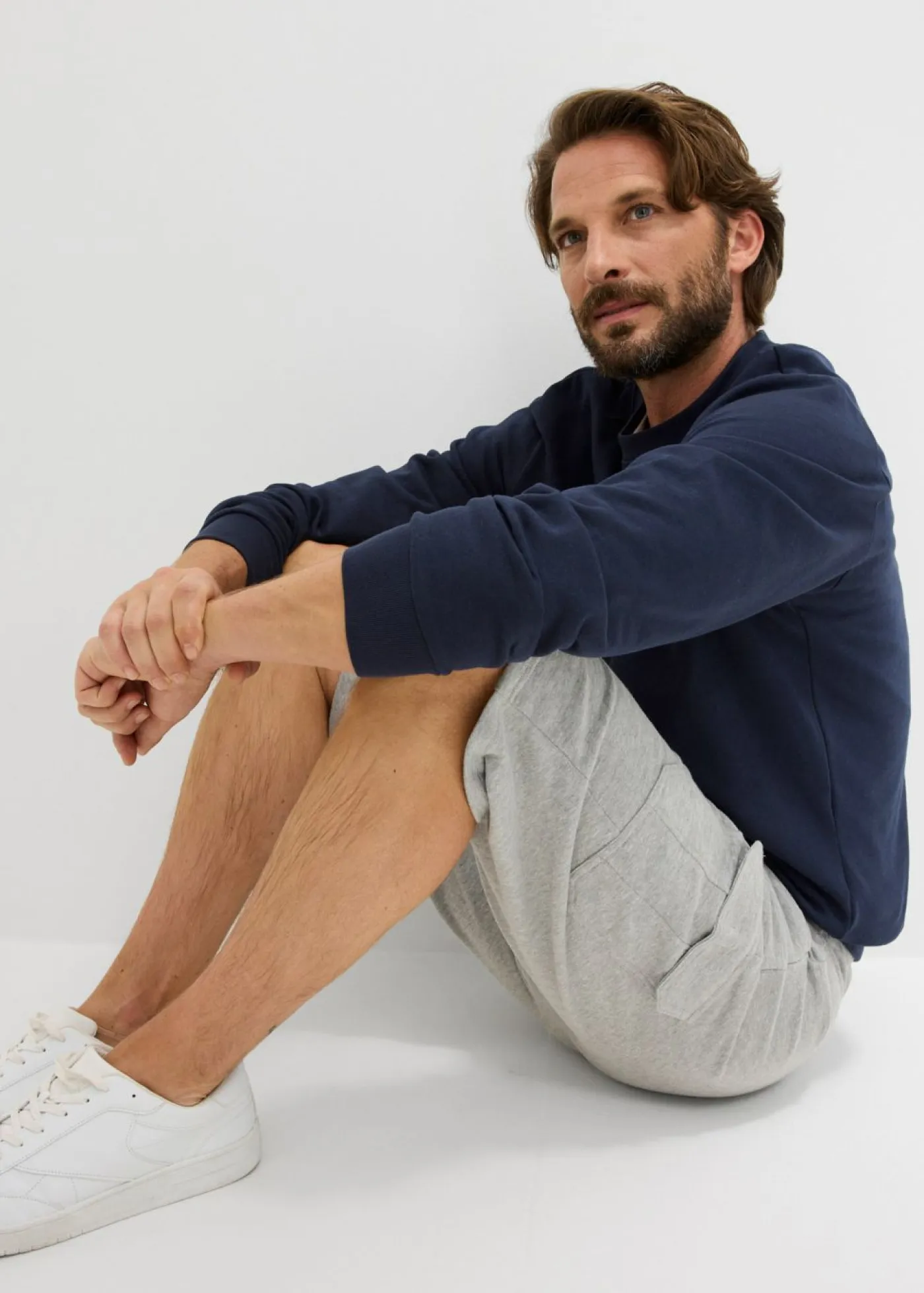 Hombre bonprix bonprix Bermudas largas de chándal, estilo cargo, de algodón puro, regular fit