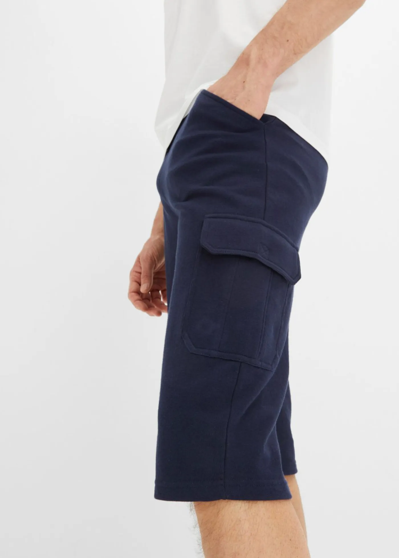 bonprix bonprix Shorts|Ropa Deportiva>Bermudas largas de chándal, estilo cargo, de algodón puro, regular fit Azul marino