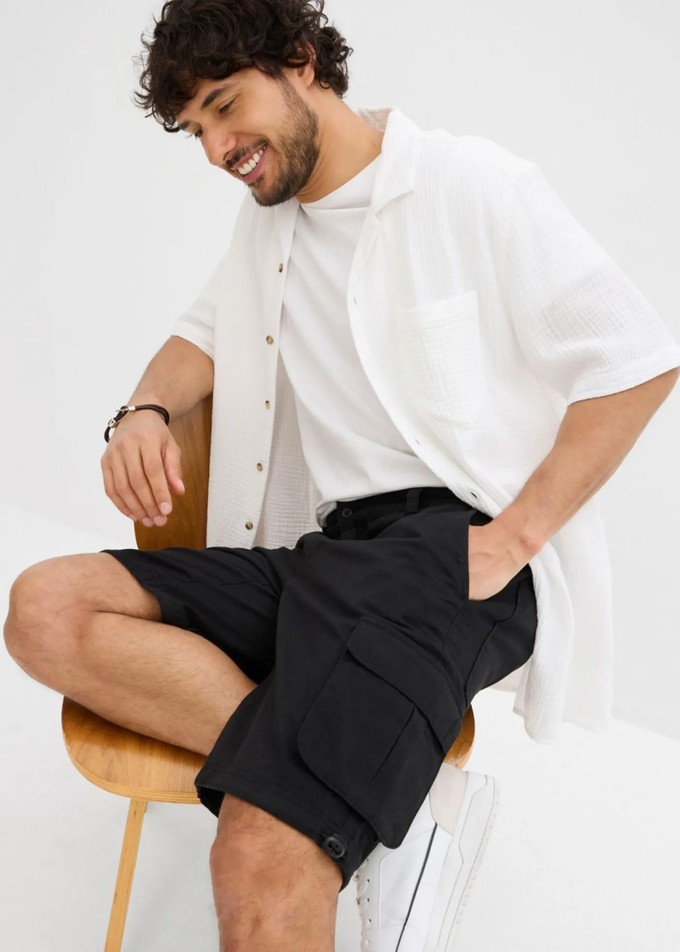 Hombre bonprix bonprix Bermudas tipo cargo con cinturilla elástica y corte regular