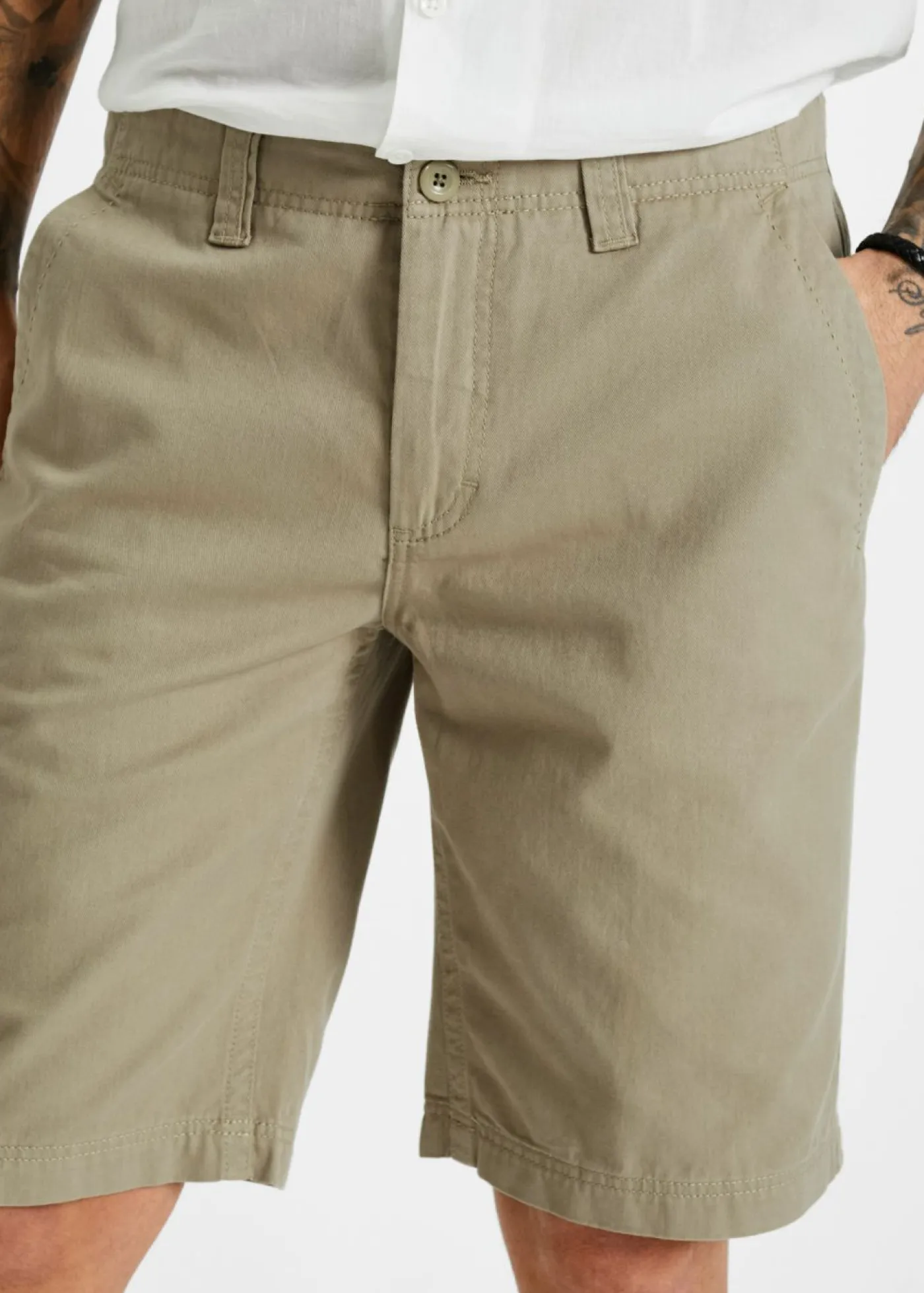 bonprix bonprix Shorts|Básicos En Rebajas>Bermudas tipo chino de algodón puro con corte recto Caqui nuevo