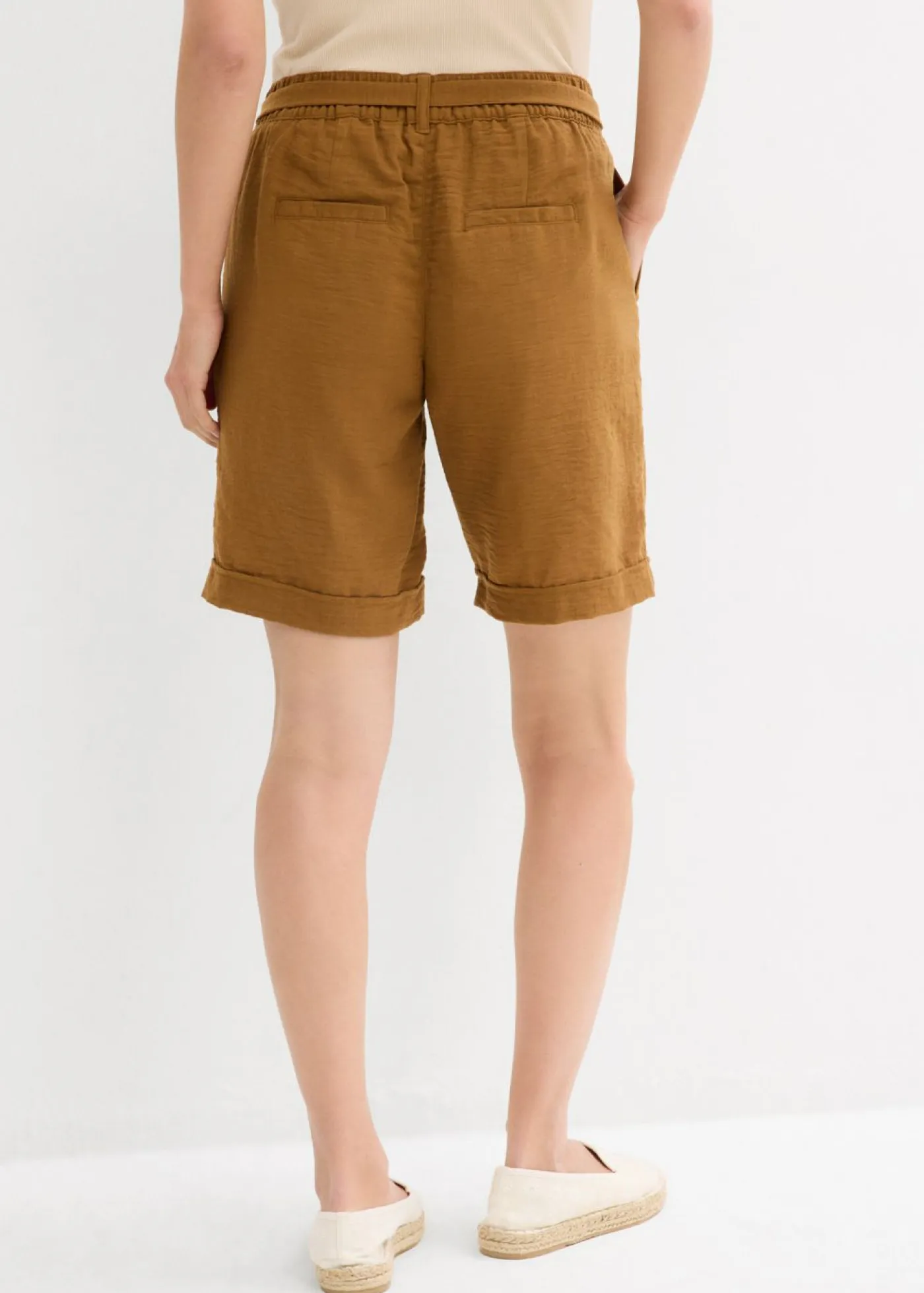 bonprix bonprix Shorts|Pantalones>Bermudas tipo paperbag Marrón coñac