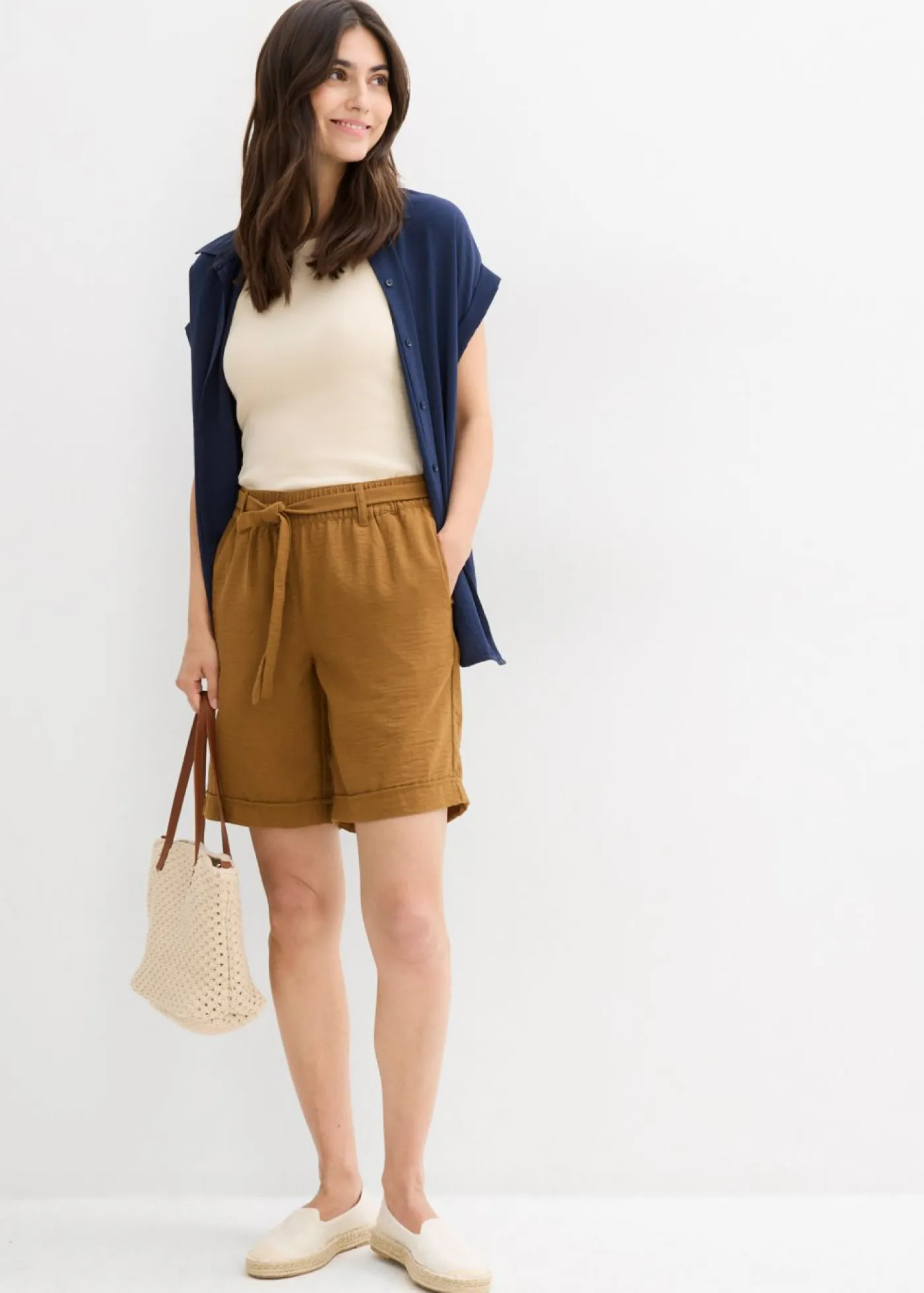 bonprix bonprix Shorts|Pantalones>Bermudas tipo paperbag Marrón coñac