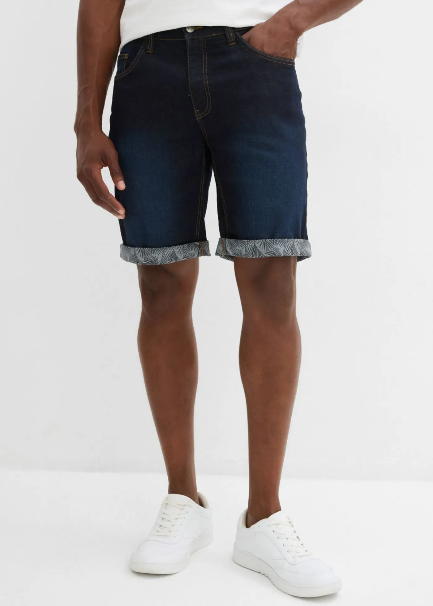bonprix bonprix Shorts|Vaqueros>Bermudas vaqueras elásticas con corte regular denim oscuro