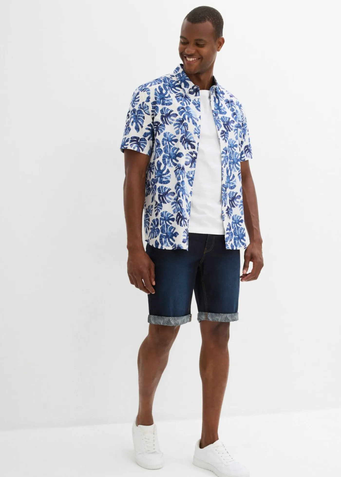 bonprix bonprix Shorts|Vaqueros>Bermudas vaqueras elásticas con corte regular denim oscuro