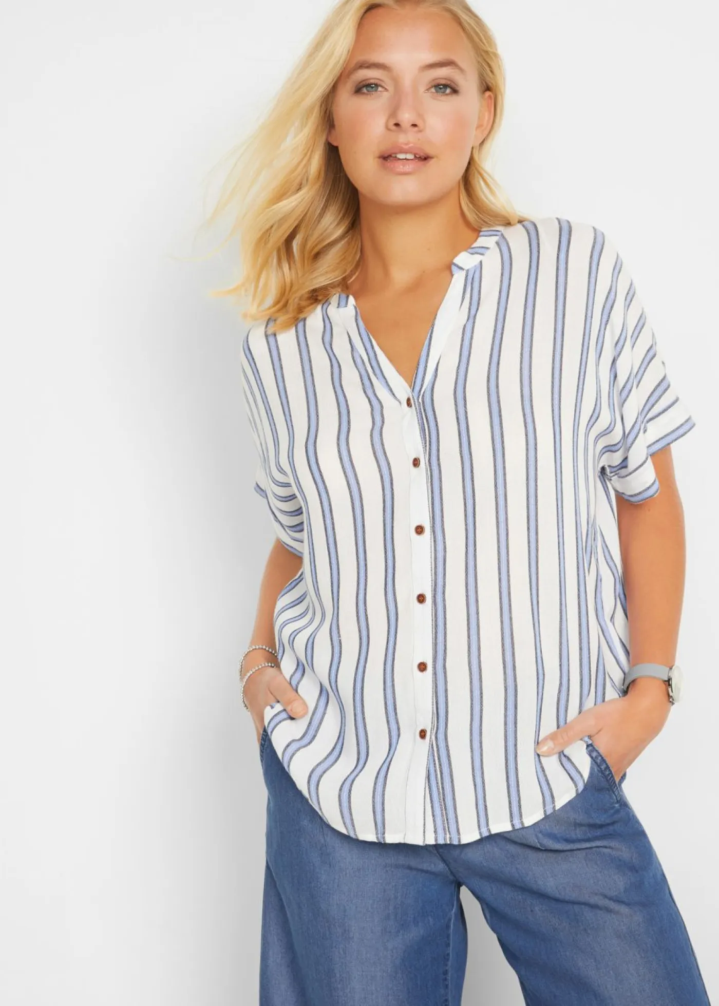 bonprix bonprix Camisas Y Blusas>Blusa arrugada de viscosa fluida Azul de rayas