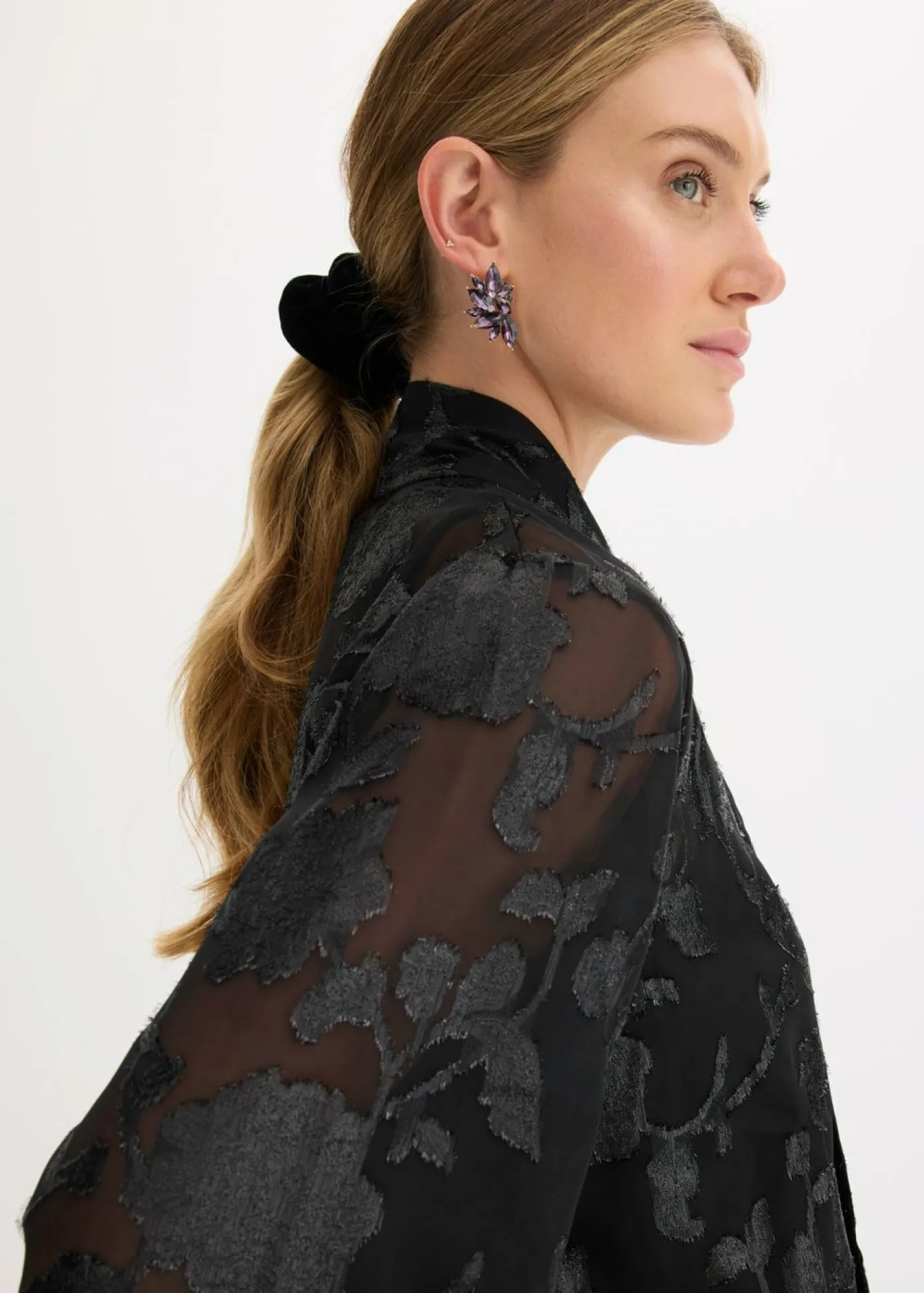 bonprix bonprix Camisas Y Blusas|Ropa Elegante>Blusa con bordado Negro