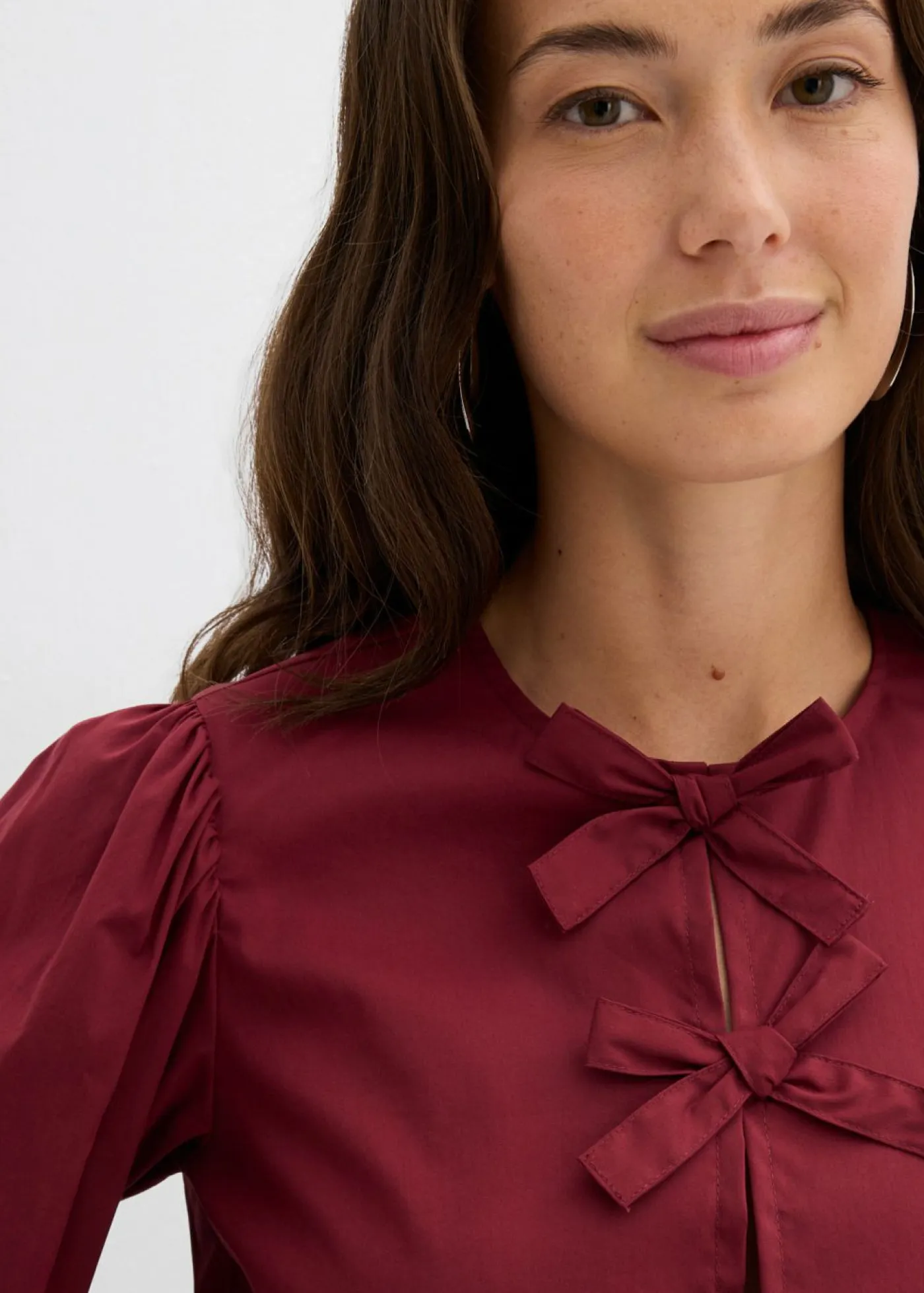 bonprix bonprix Camisas Y Blusas>Blusa con detalles de lazo Rojo rubí