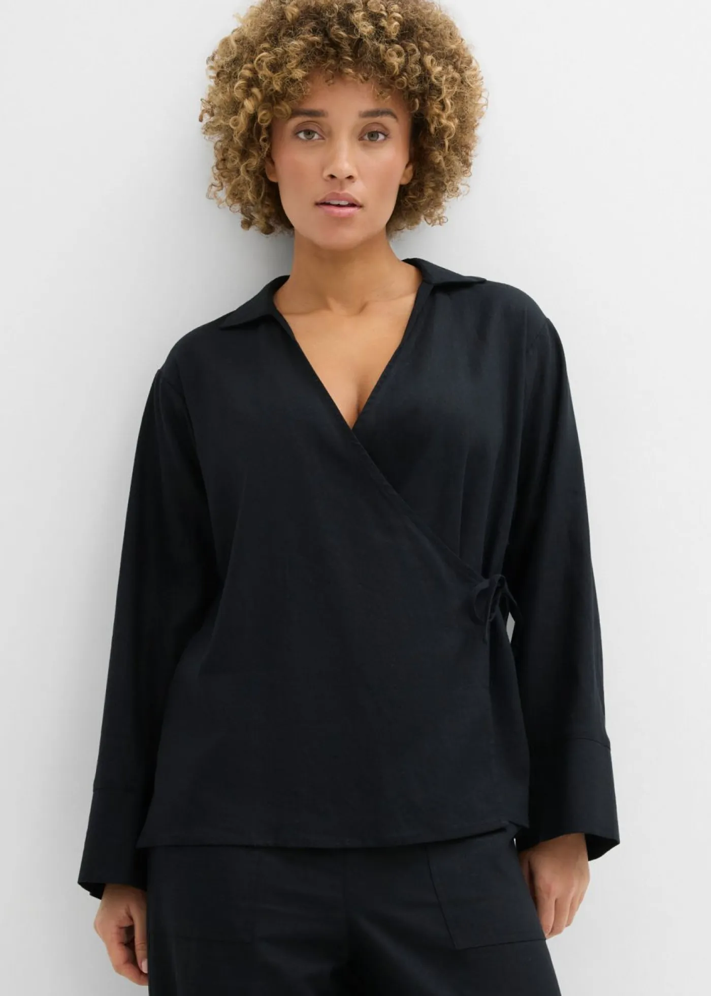 Mujer bonprix bonprix Blusa cruzada de mezcla de lino