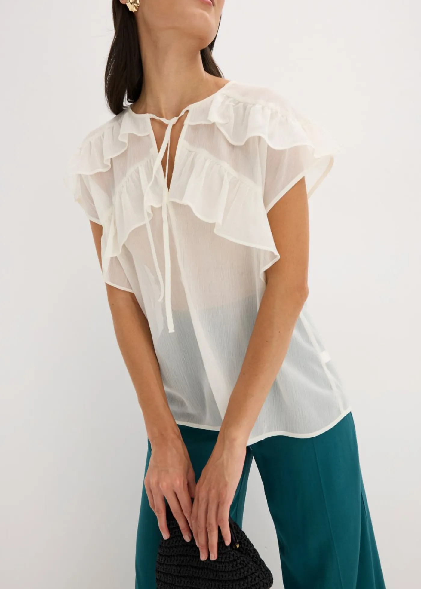 bonprix bonprix Camisas Y Blusas>Blusa de gasa con volantes Blanco lana