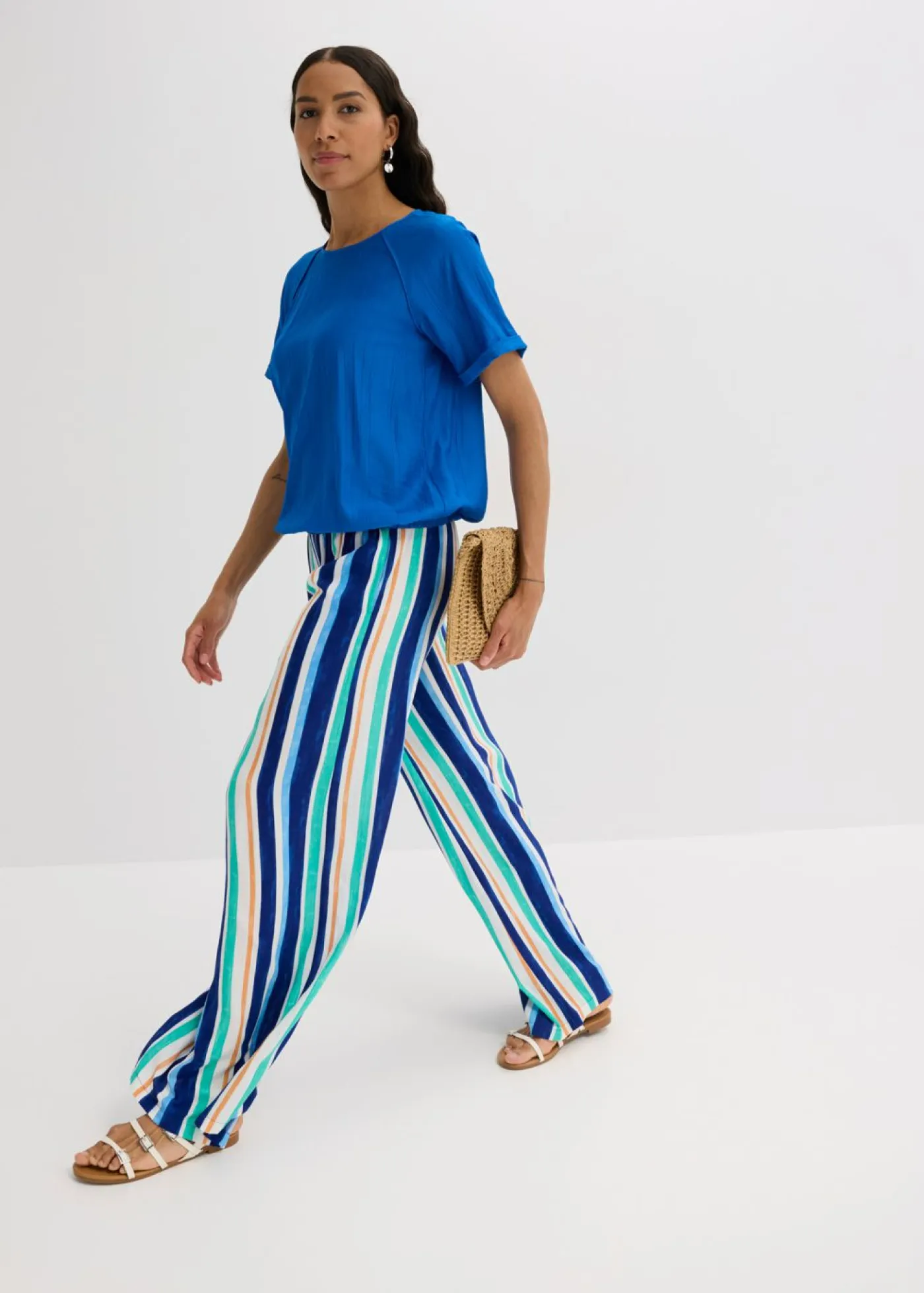 bonprix bonprix Camisas Y Blusas>Blusa de manga corta de suave mezcla de viscosa Azul ártico