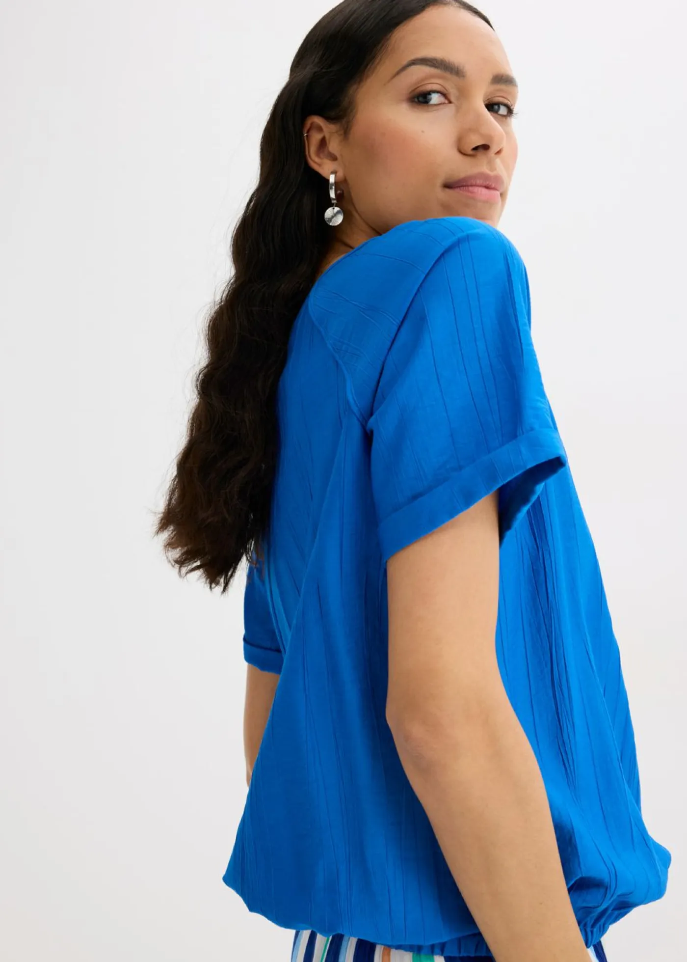 bonprix bonprix Camisas Y Blusas>Blusa de manga corta de suave mezcla de viscosa Azul ártico