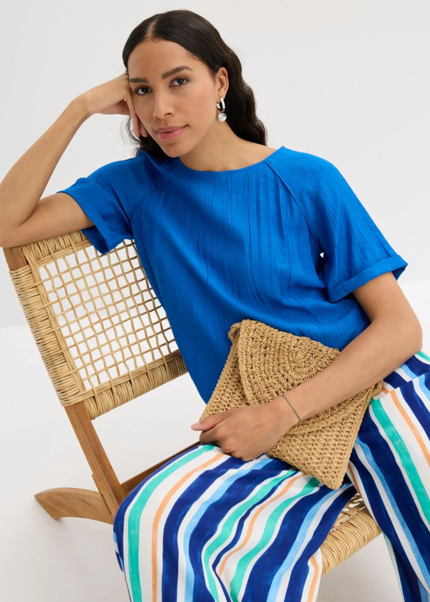 bonprix bonprix Camisas Y Blusas>Blusa de manga corta de suave mezcla de viscosa Azul ártico