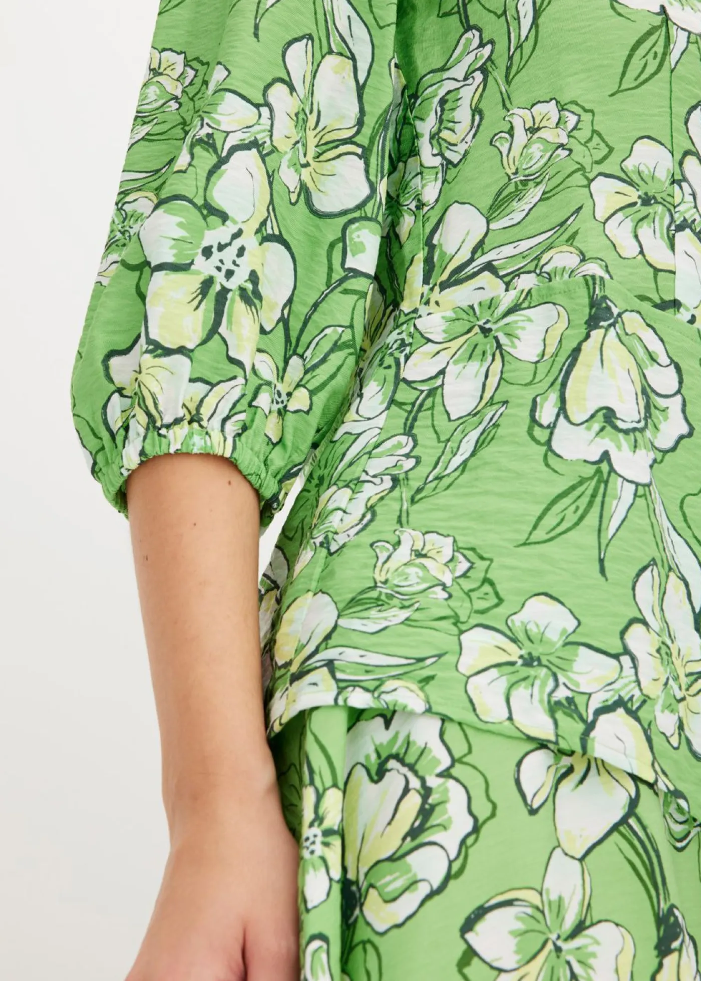 Mujer bonprix bonprix Blusa de mezcla de viscosa fluida