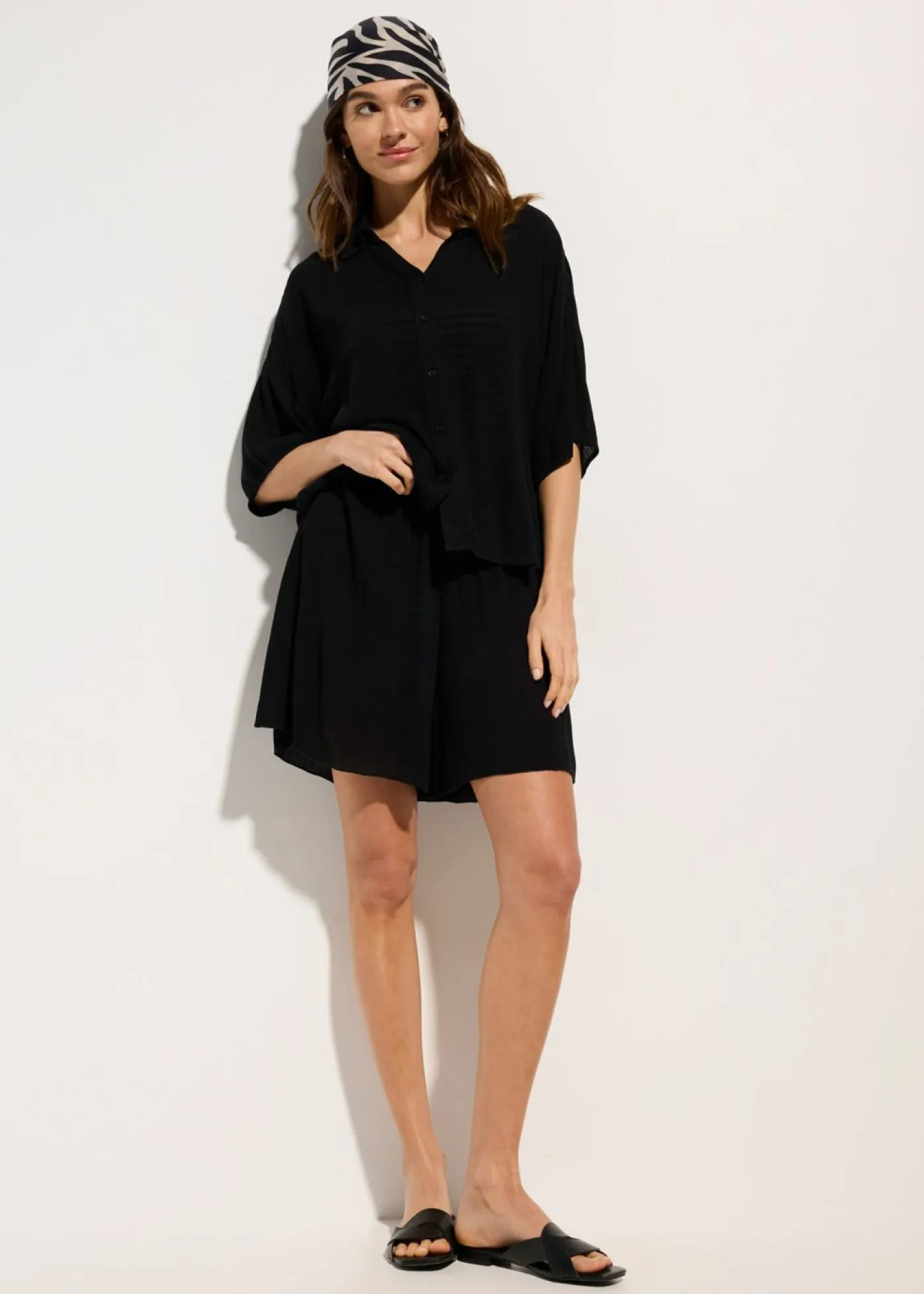 bonprix bonprix Ropa De Playa|Camisas Y Blusas>Blusa de playa corta de viscosa fluida Negro