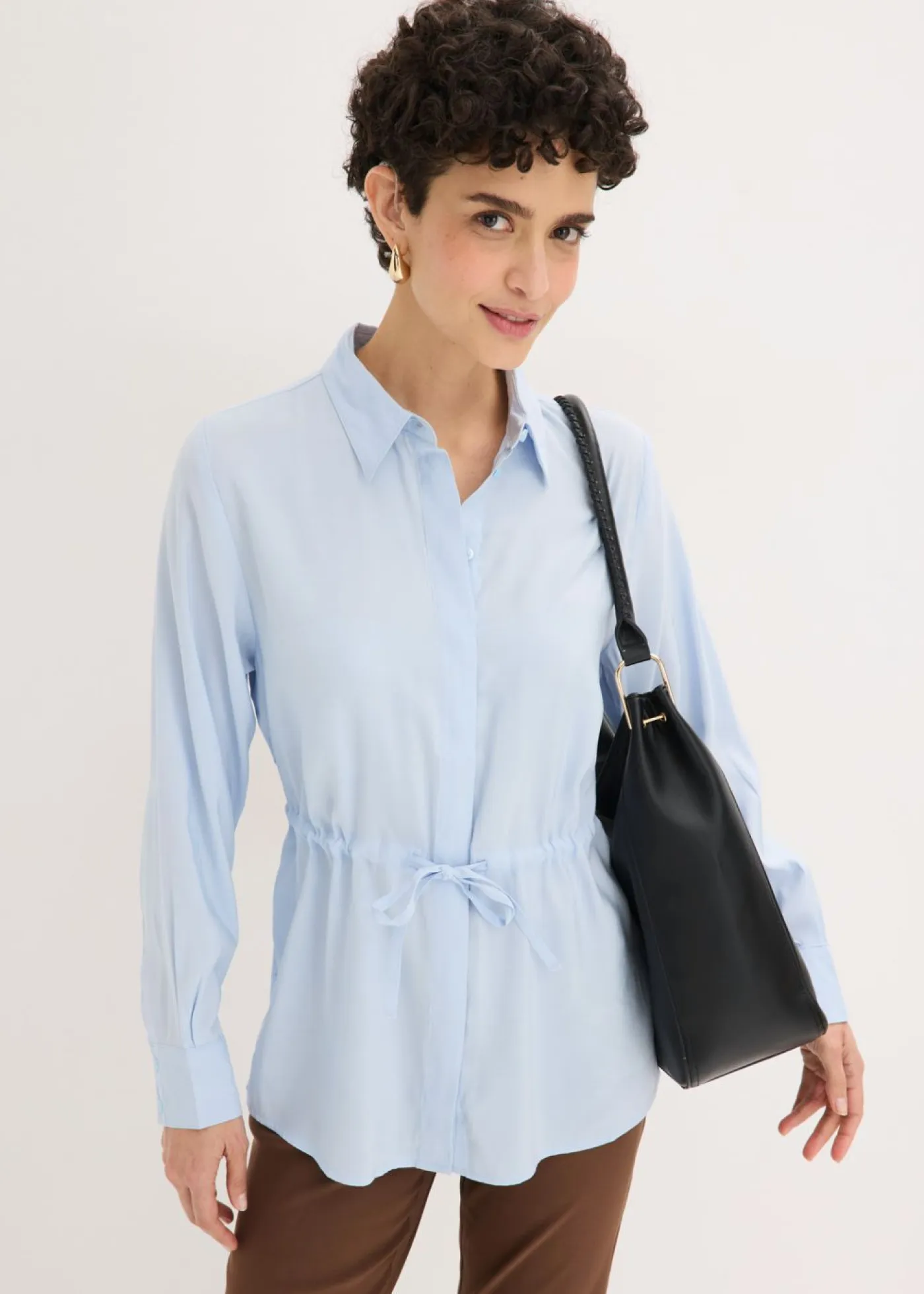 bonprix bonprix Camisas Y Blusas>Blusa de popelín con pliegues azul pálido