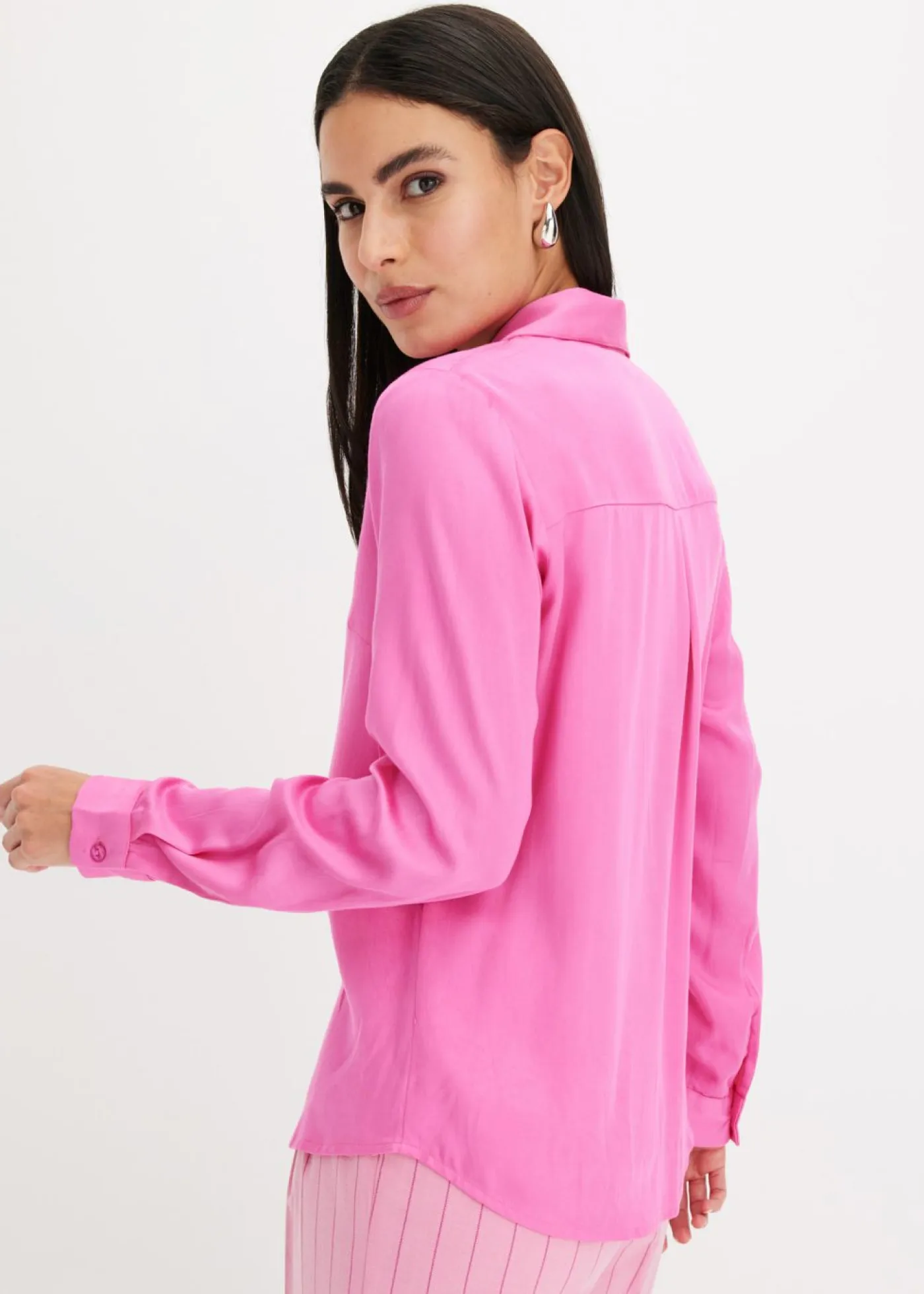 bonprix bonprix Camisas Y Blusas>Blusa de satén fino Fucsia claro