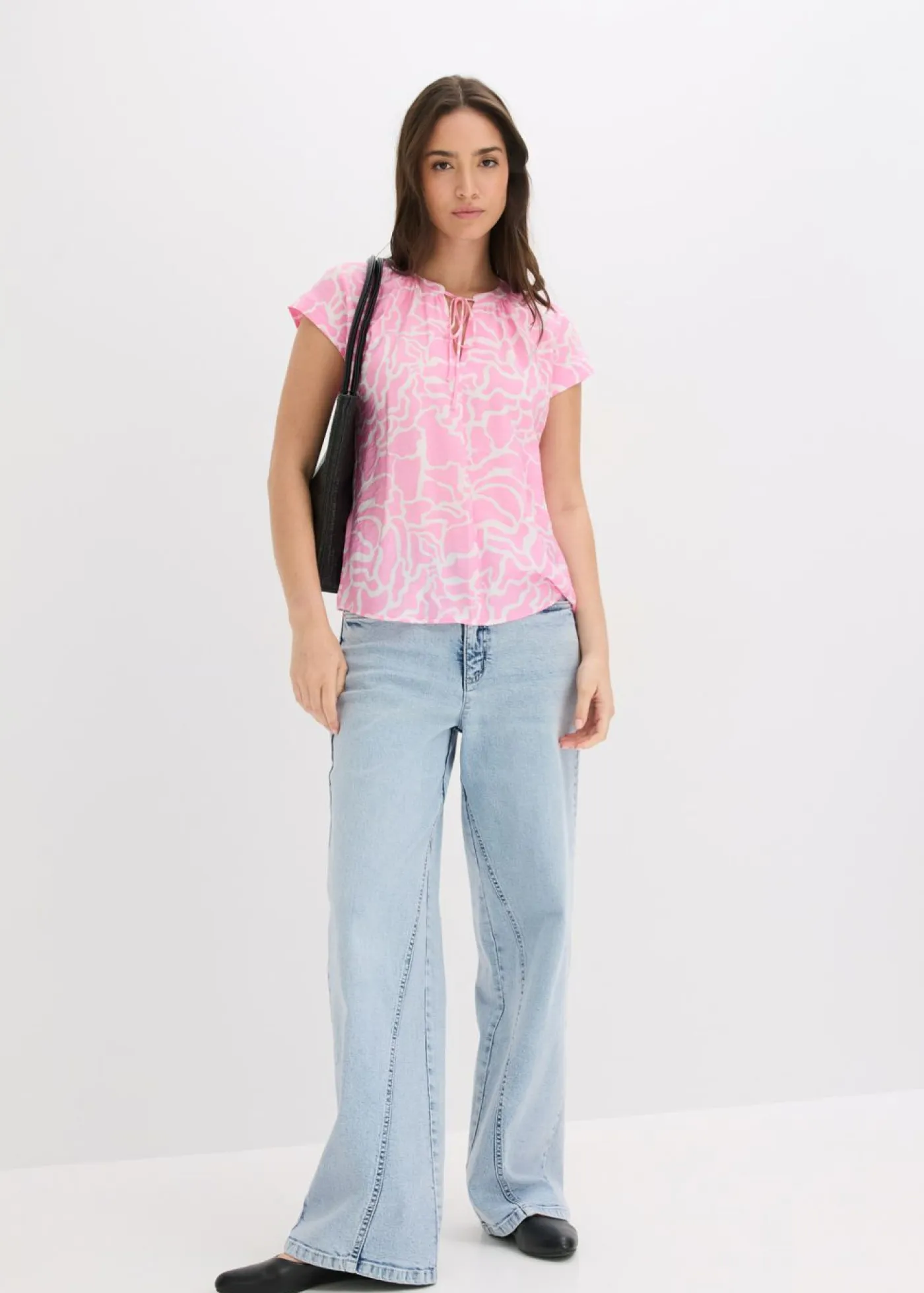bonprix bonprix Camisas Y Blusas|Novedades>Blusa de túnica estampada Rosa-blanco estampado