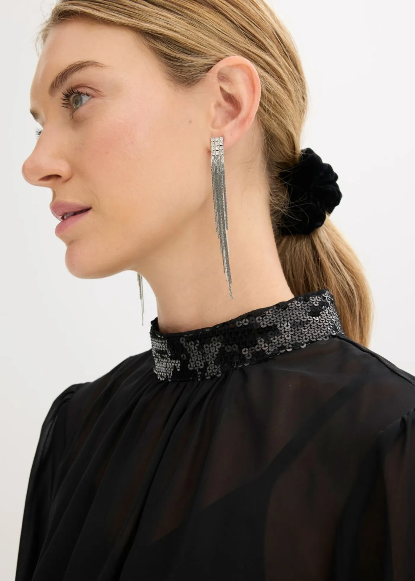 bonprix bonprix Camisas Y Blusas|Ropa Elegante>Blusa de tul fino con lentejuelas Negro