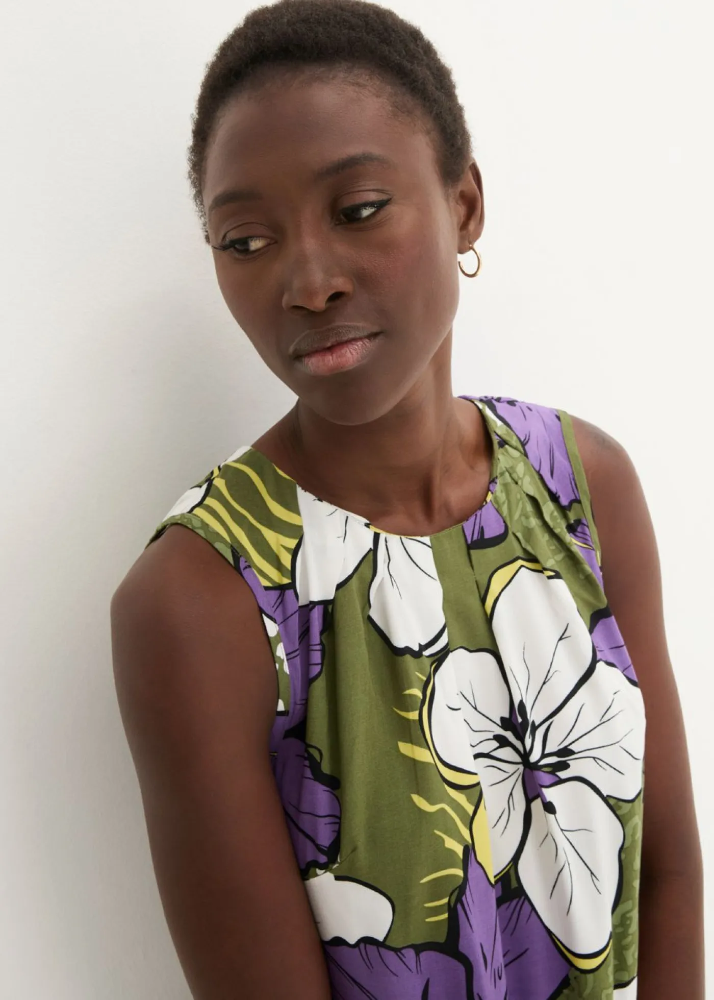 bonprix bonprix Camisas Y Blusas|Camisetas>Blusa de viscosa Lila/caqui oscuro de flores