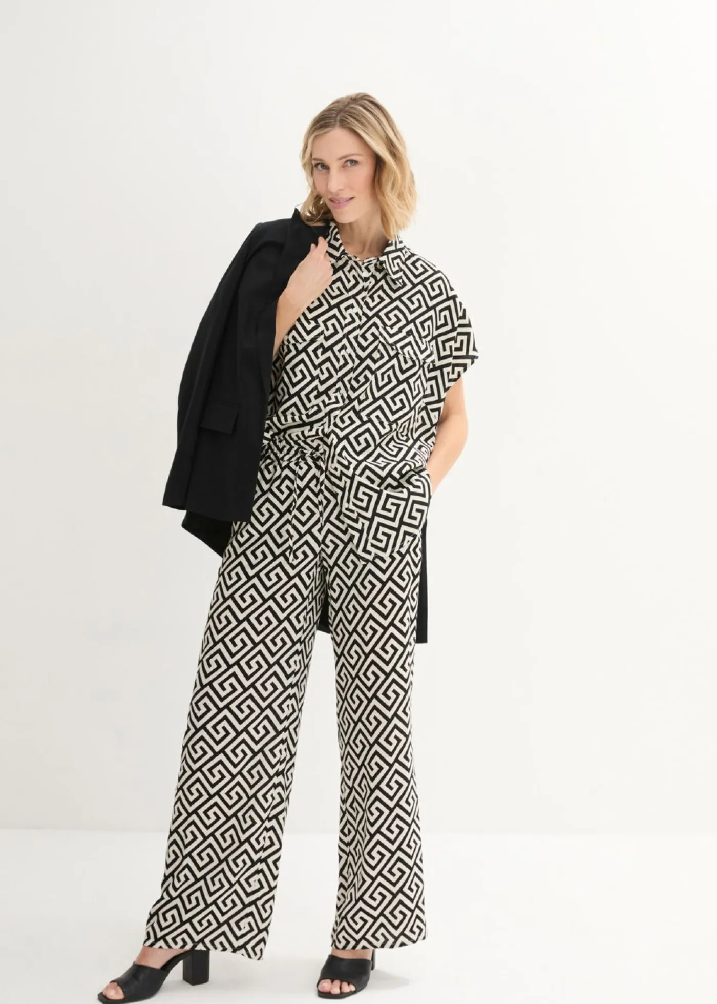 bonprix bonprix Camisas Y Blusas>Blusa de viscosa fluida negro-crudo