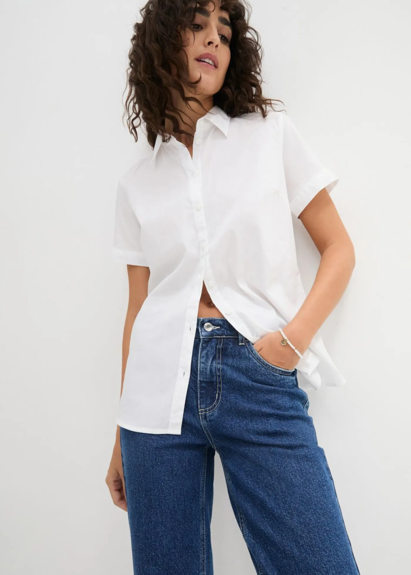 bonprix bonprix Camisas Y Blusas|Novedades>Blusa elástica de manga corta de mezcla de algodón Blanco