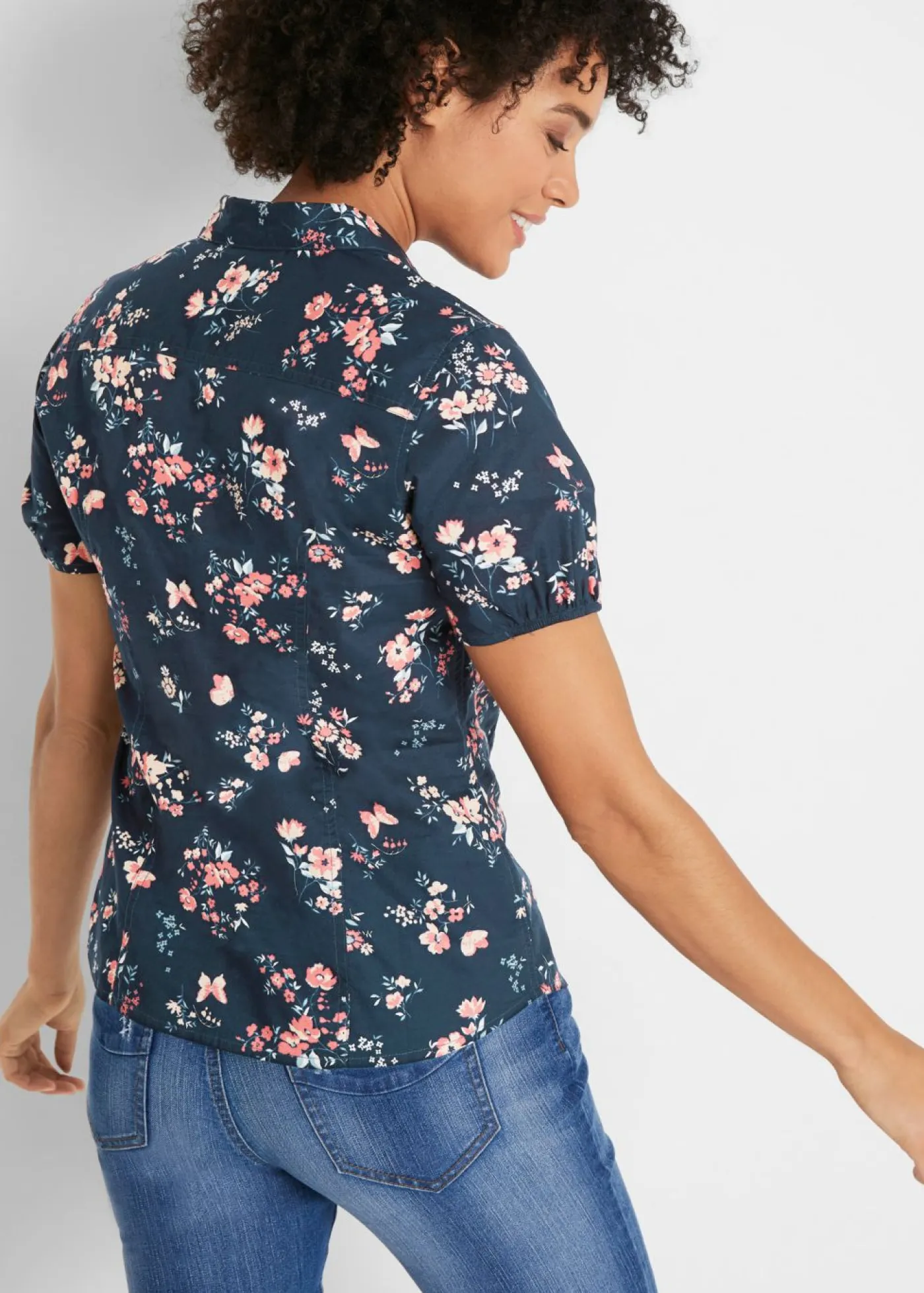 bonprix bonprix Camisas Y Blusas>Blusa estampada de manga corta Azul oscuro estampado