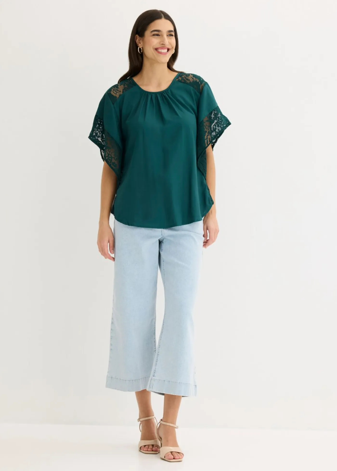 bonprix bonprix Camisas Y Blusas>Blusa tipo túnica con aplicaciones Verde intenso