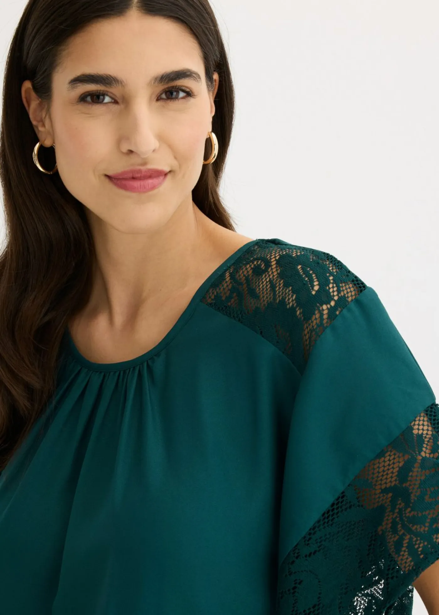 bonprix bonprix Camisas Y Blusas>Blusa tipo túnica con aplicaciones Verde intenso