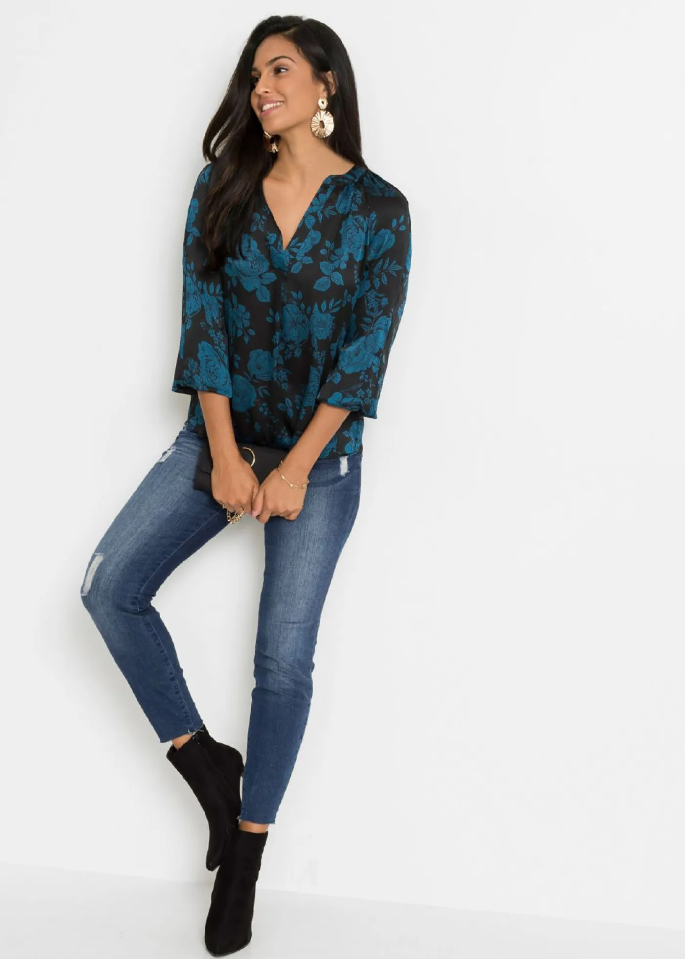 bonprix bonprix Camisas Y Blusas>Blusa tipo túnica con ligero crepé Negro/azul petróleo de flores