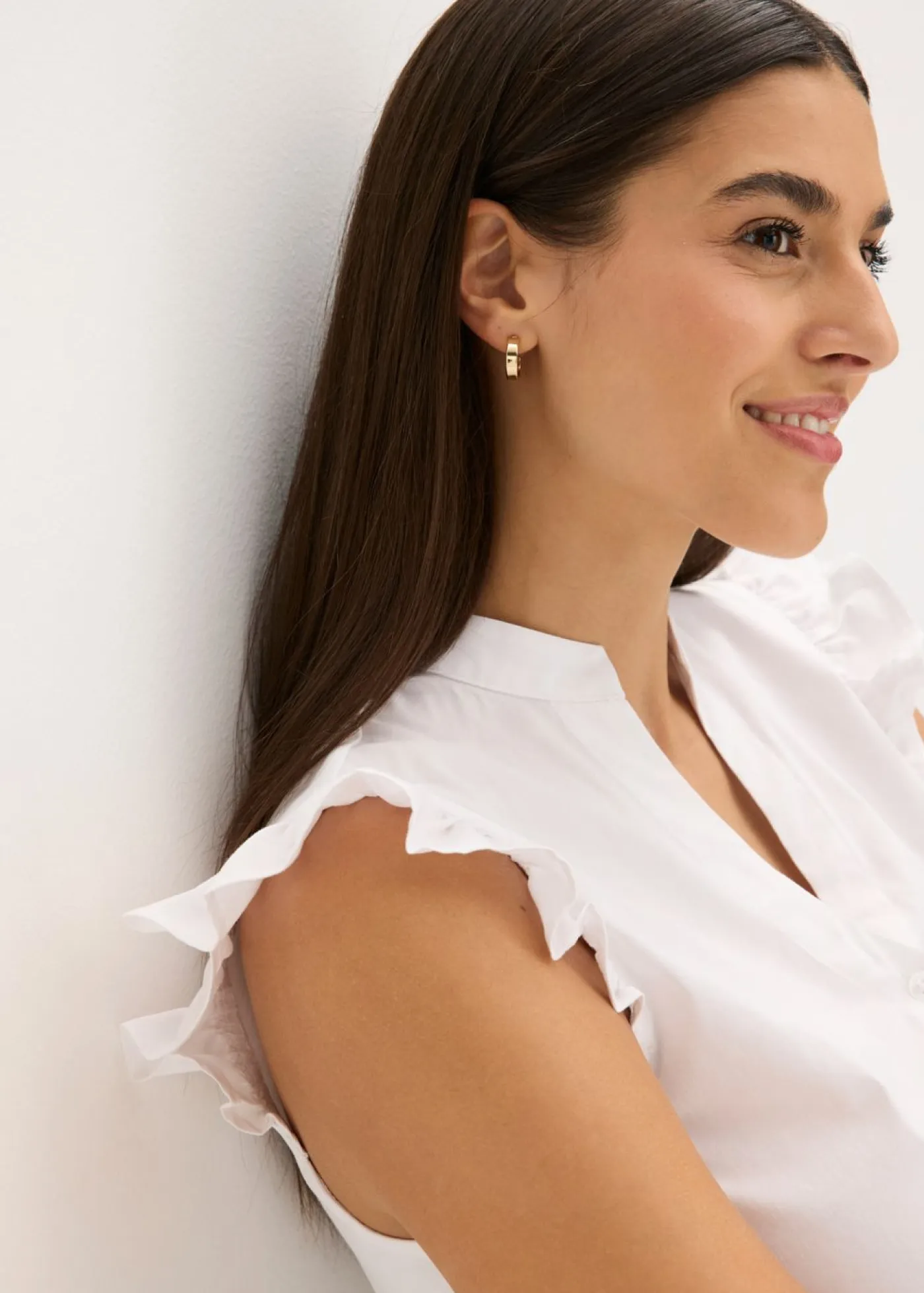 bonprix bonprix Camisas Y Blusas>Blusa tirolesa con cuello alto y volantes en las mangas Blanco