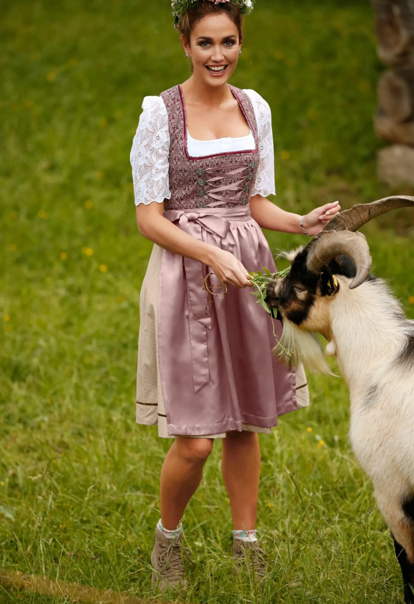 Mujer bonprix bonprix Blusa tradicional con manga de encaje